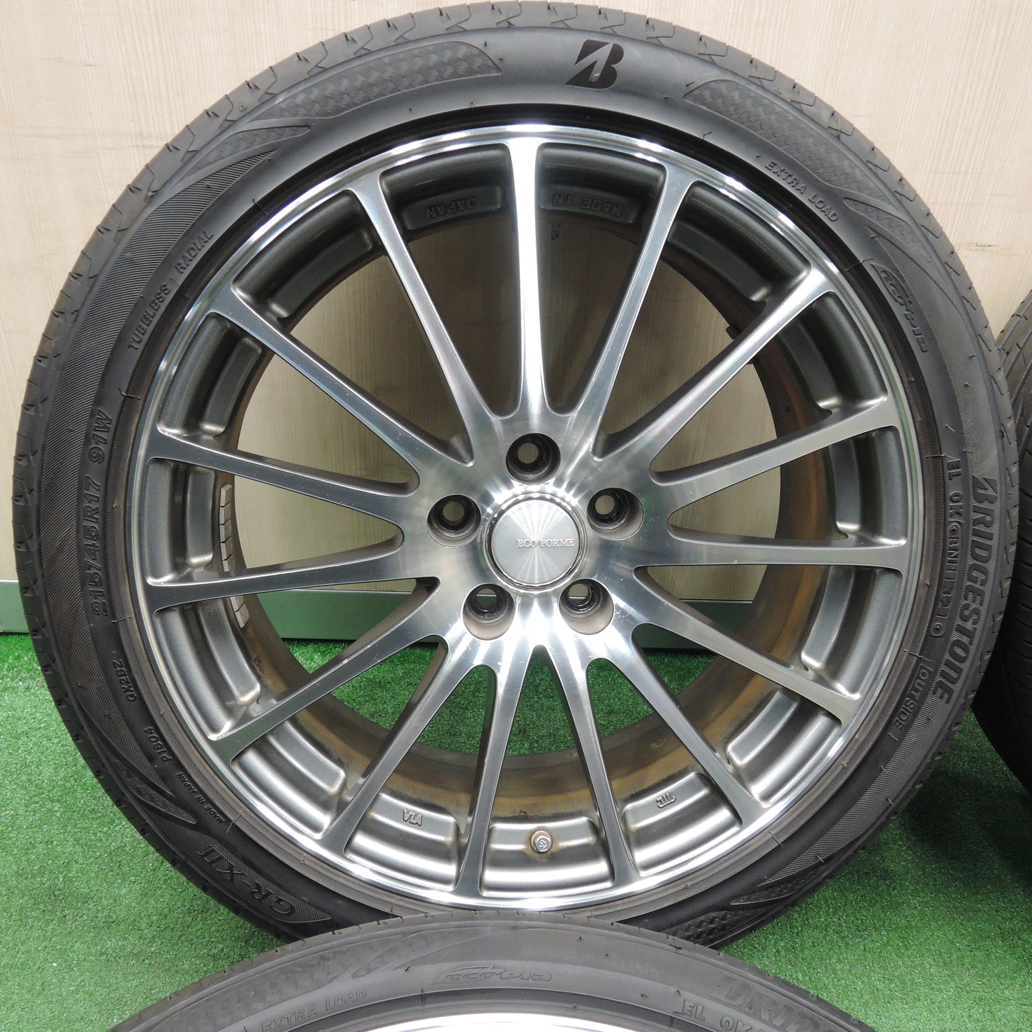 *送料無料*バリ溝！21年！キレイ！9.5分★215/45R17 ブリヂストン レグノ GR-X2 ECO FORME エコフォルム 17インチ PCD100/5H★3111505SYノ