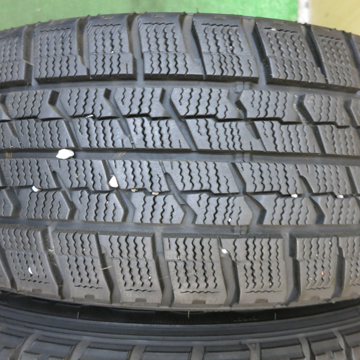 *送料無料* バリ溝！キレイ！9.5分★スタッドレス 205/60R16 グッドイヤー アイスナビ ZEA2 ravrion selzer ラブリオン 16インチ PCD114.3/5H★4020913KKス