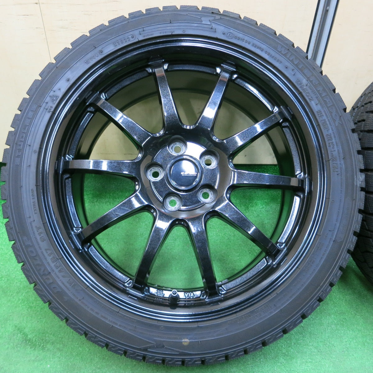 *送料無料* バリ溝！22年！9.5分以上★86 BRZ等 215/45R17 スタッドレス ダンロップ ウインターマックス WM02 G-SPEED PCD100/5H★4022610イス