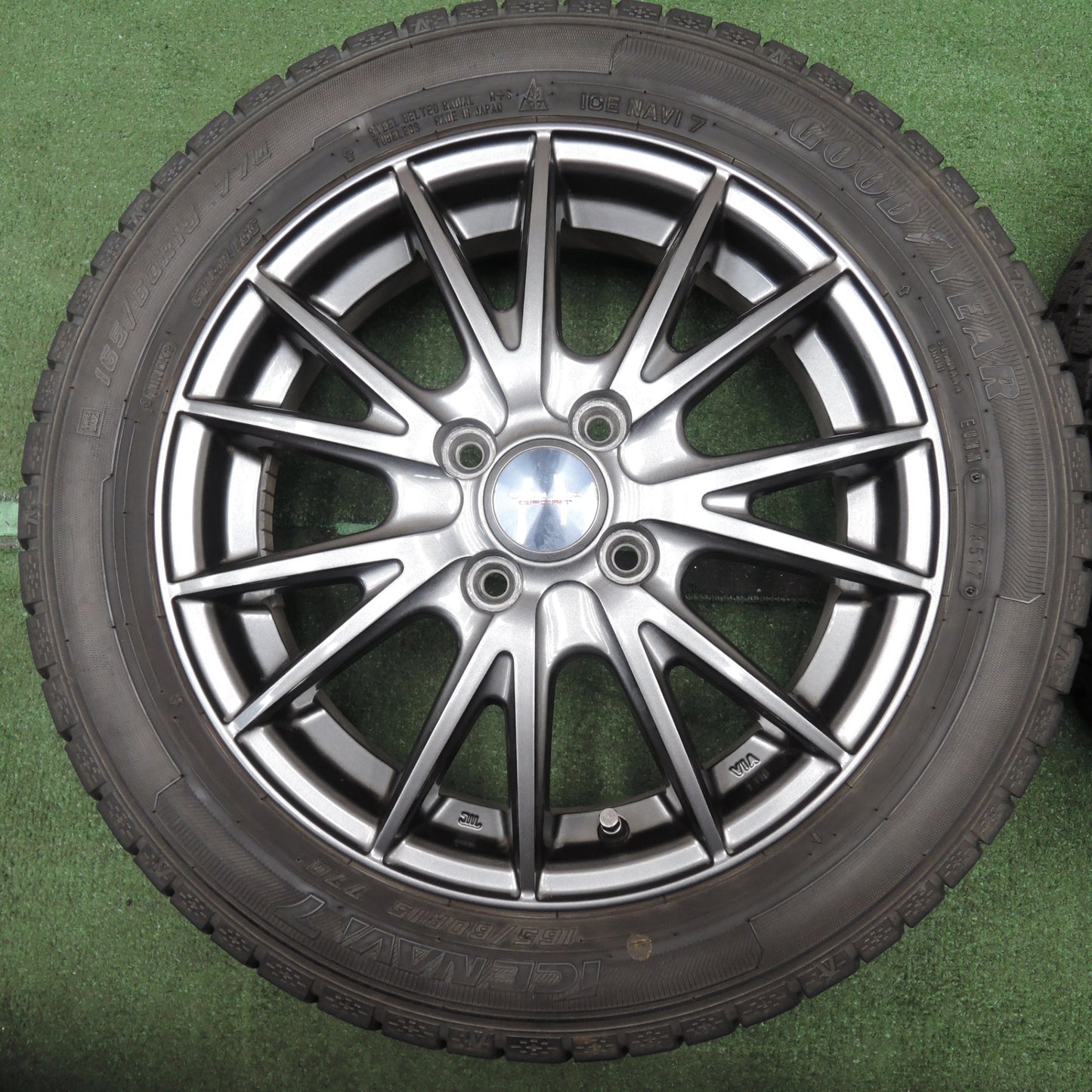 *送料無料* 4本価格★スタッドレス 165/60R15 グッドイヤー アイスナビ7 VELVA SPORT ヴェルヴァ スポーツ 15インチ PCD100/4H★4022303NJス