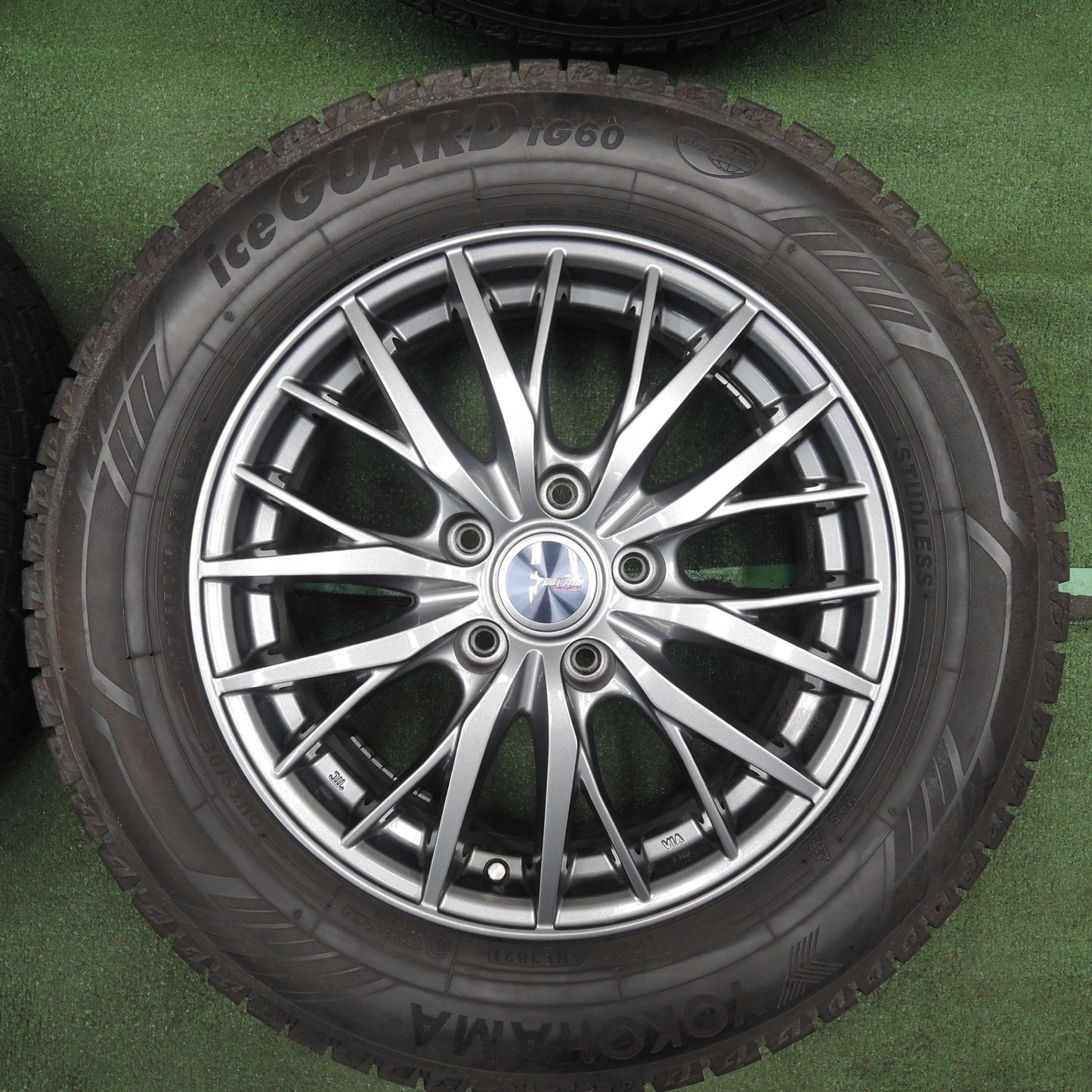 *送料無料* バリ溝！21年！キレイ！9.5分★スタッドレス 205/65R16 ヨコハマ アイスガード iG60 ravrion RM01 16インチ PCD114.3/5H★4030105TNス