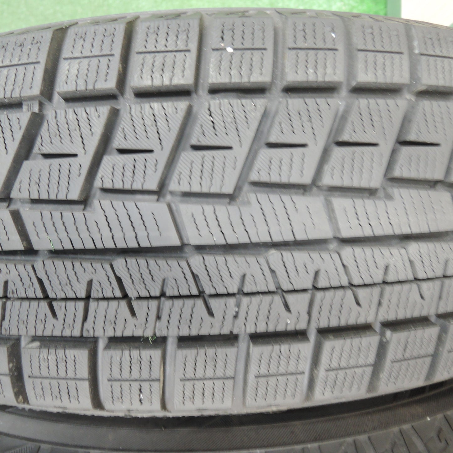 *送料無料* バリ溝！22年！キレイ！ほぼ10分★スタッドレス 185/70R14 ヨコハマ アイスガード iG60 SCHNEIDER シュナイダー 14インチ PCD100/4H★4030508TNス