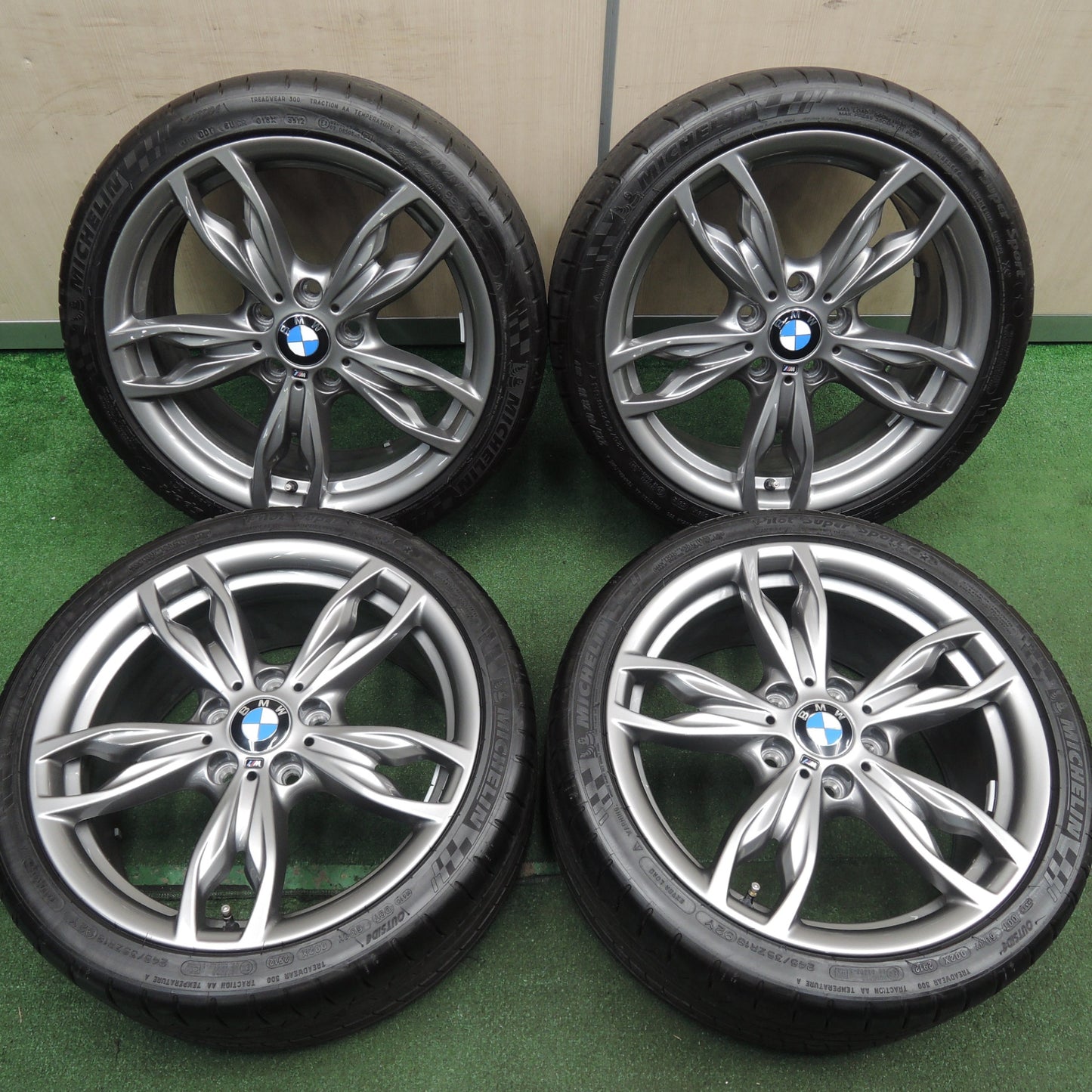 *送料無料* バリ溝！キレイ！9.5分★BMW F20 F22 M235i M135i 純正 225/40R18 245/35R18 ミシュラン パイロット スーパー スポーツ PCD120/5H★4020402HAノ