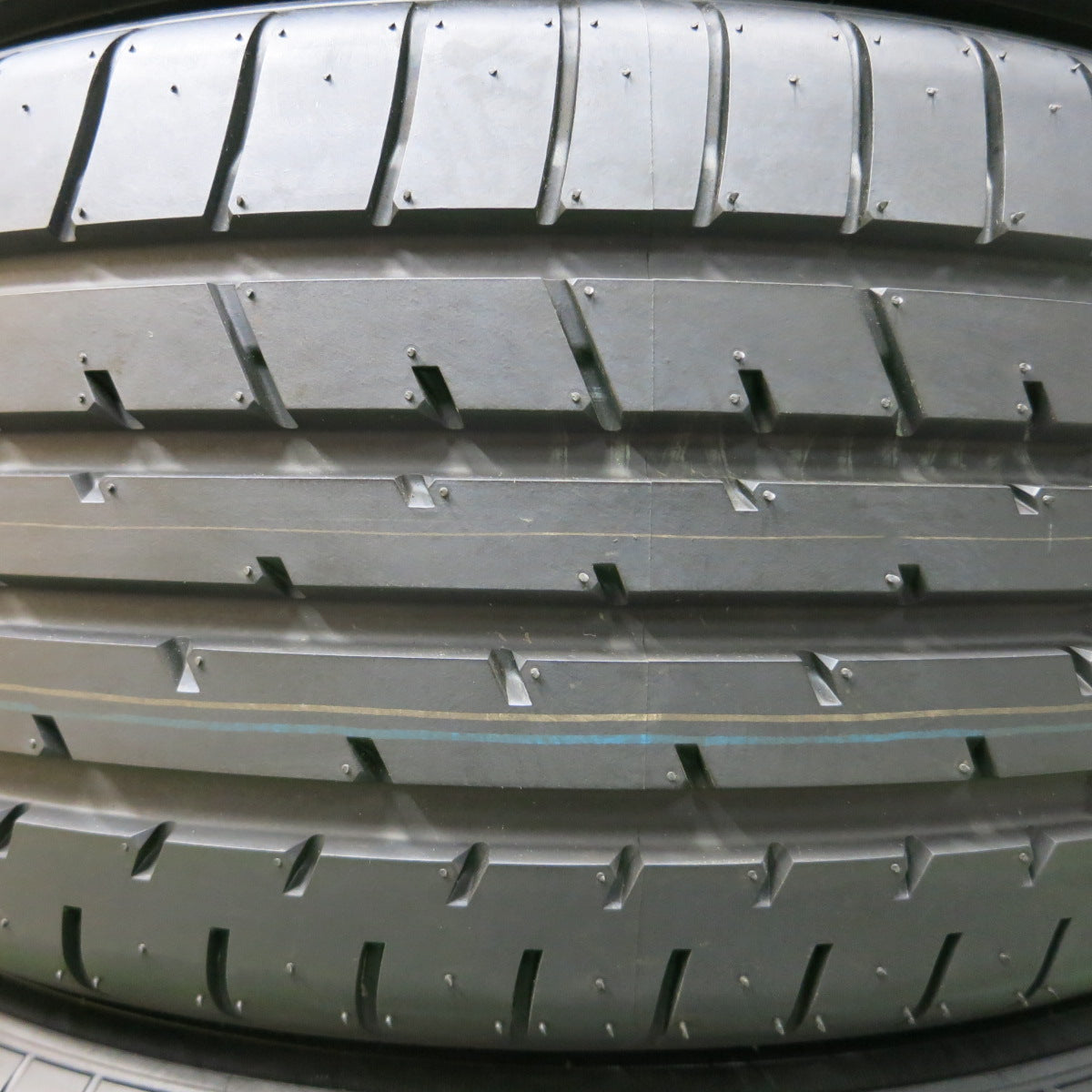 *送料無料*新車外し！23年★225/55R19 トーヨー プロクセス R46A タイヤ 19インチ ハリアー CX-8 CX-5 等★3102703イノタ