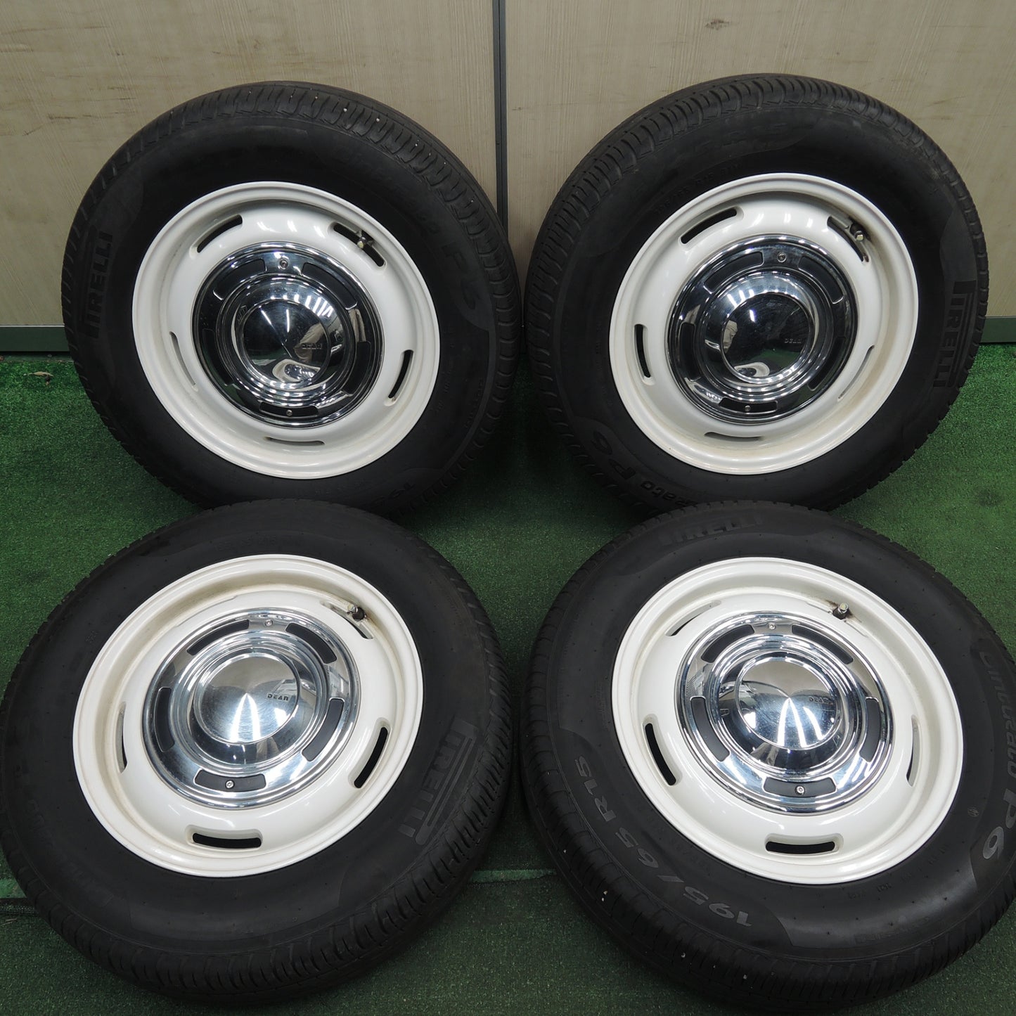 *送料無料* 4本価格！21年★ルノー 等 CRIMSON DEAN 195/65R15 ピレリ Cinturato P6 クリムソン ディーン PCD108/5H 4H マルチ★4021010HAノ