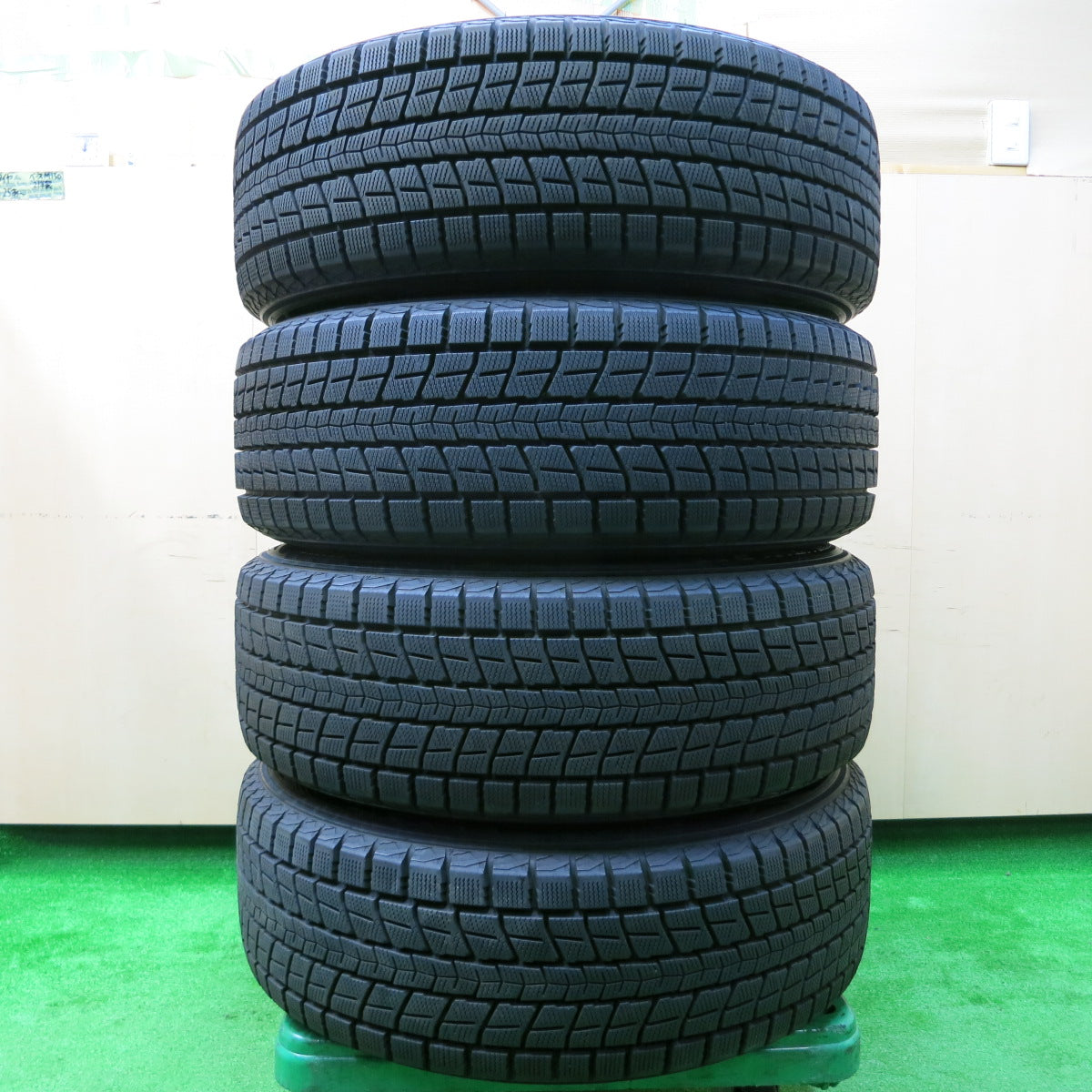 *送料無料*バリ溝！キレイ！9.5分以上★スタッドレス レアマイスター 225/55R19 ダンロップ ウインターマックス SJ8 Lehrmeister LMS PCD114.3/5H★3111704イス