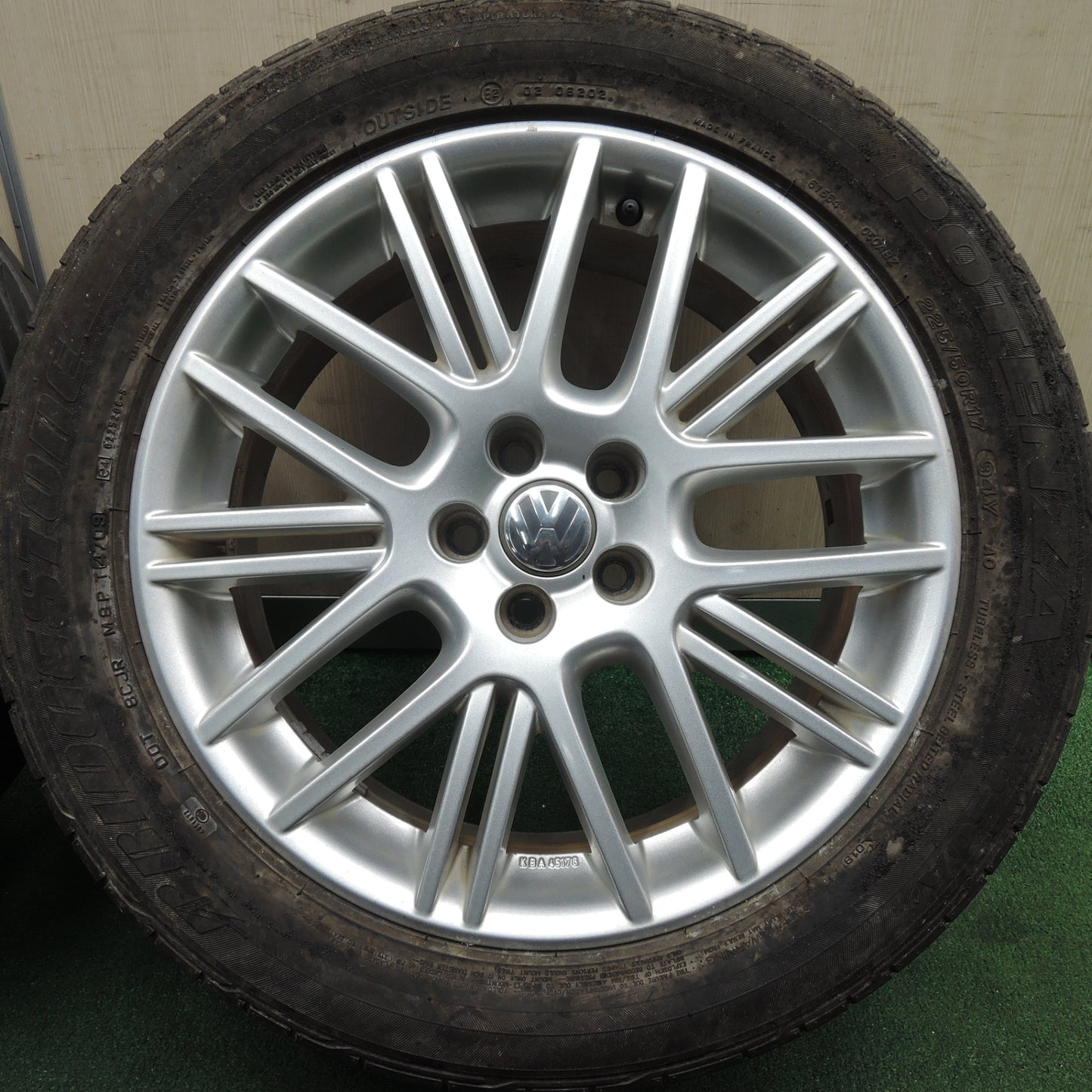 *送料無料* 4本価格★ワーゲン シャラン 純正 BORBET 225/50R17 ブリヂストン ポテンザ RE050A 17インチ ボルベット PCD100/5H★4020309HAノ