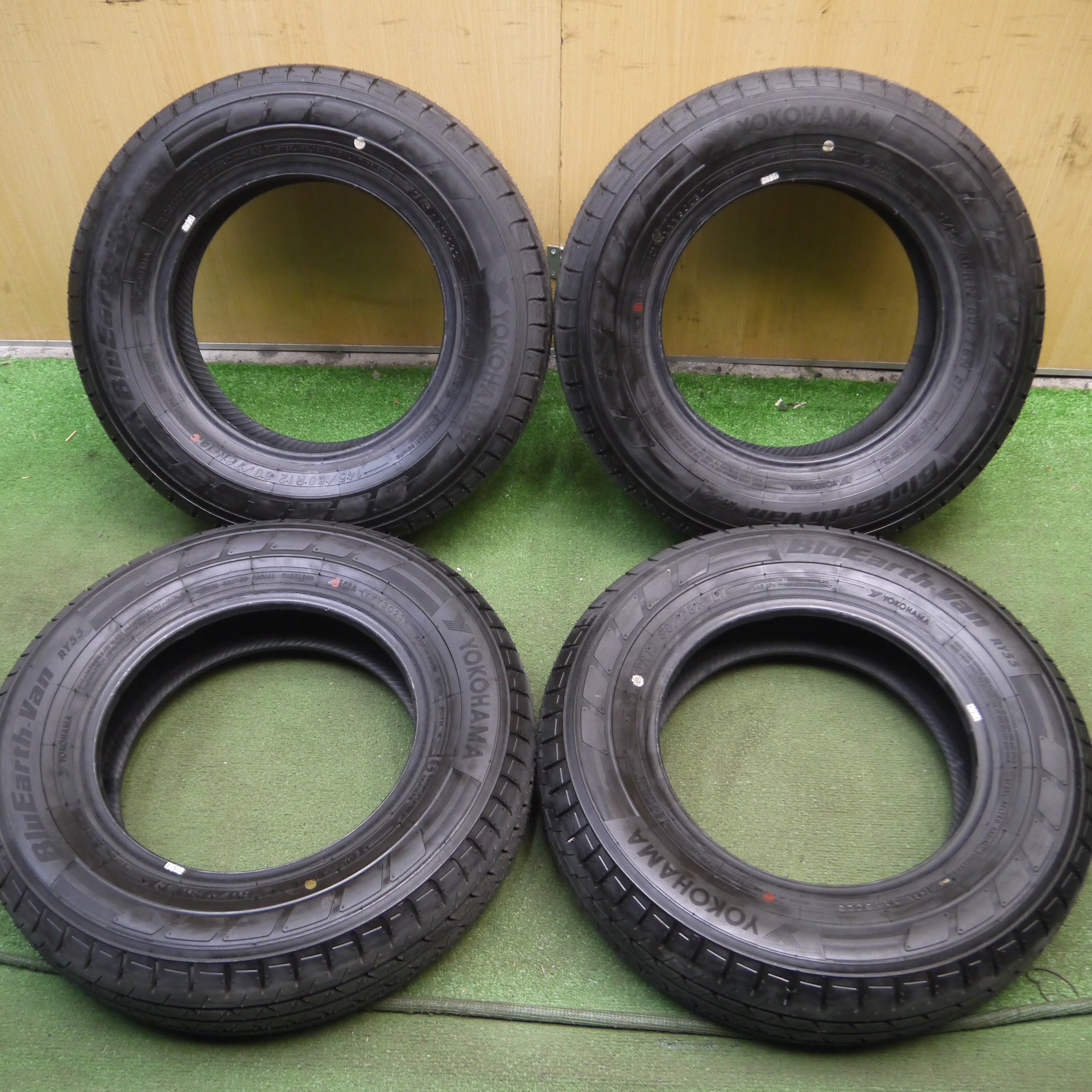 23年製！145/80R12 80/78NヨコハマタイヤBluEarth-Van RY55作業代 