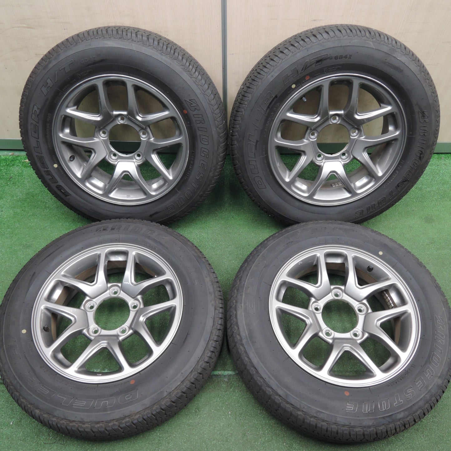 *送料無料* バリ溝！21年！キレイ！9.5分★スズキ ジムニー 純正 175/80R16 ブリヂストン デューラー H/T 684Ⅱ 16インチ PCD139.7/5H★4022309HAノ