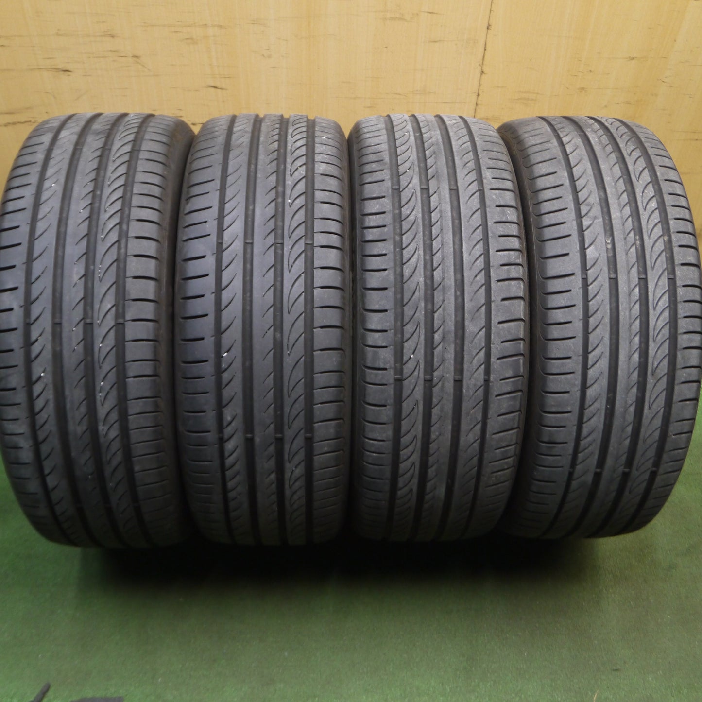 *送料無料*バリ溝！22年！8.5分★225/45R19 ピレリ POWERGY パワジー タイヤ 19インチ プリウス C-HR アテンザ 等★4012303KKノタ