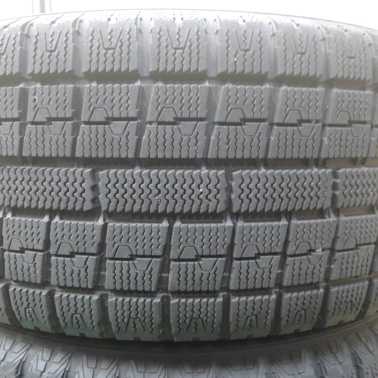 *送料無料*バリ溝！キレイ！9分★スタッドレス 225/55R17 トーヨー ガリット G5 VELVA ヴェルヴァ 17インチ PCD114.3/5H★3112807SYス