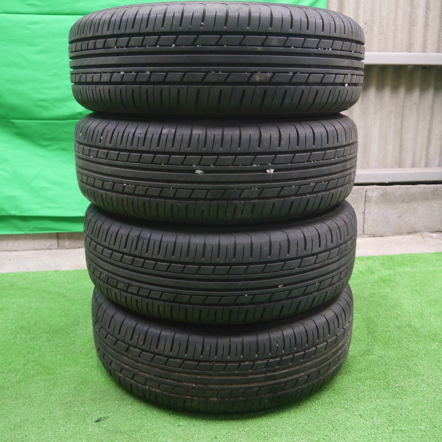 [送料無料]バリ溝！21年！9分★175/65R14 ヨコハマ エコス ES31 スチール ホイール 14インチ PCD100/4H★3062306Iノ