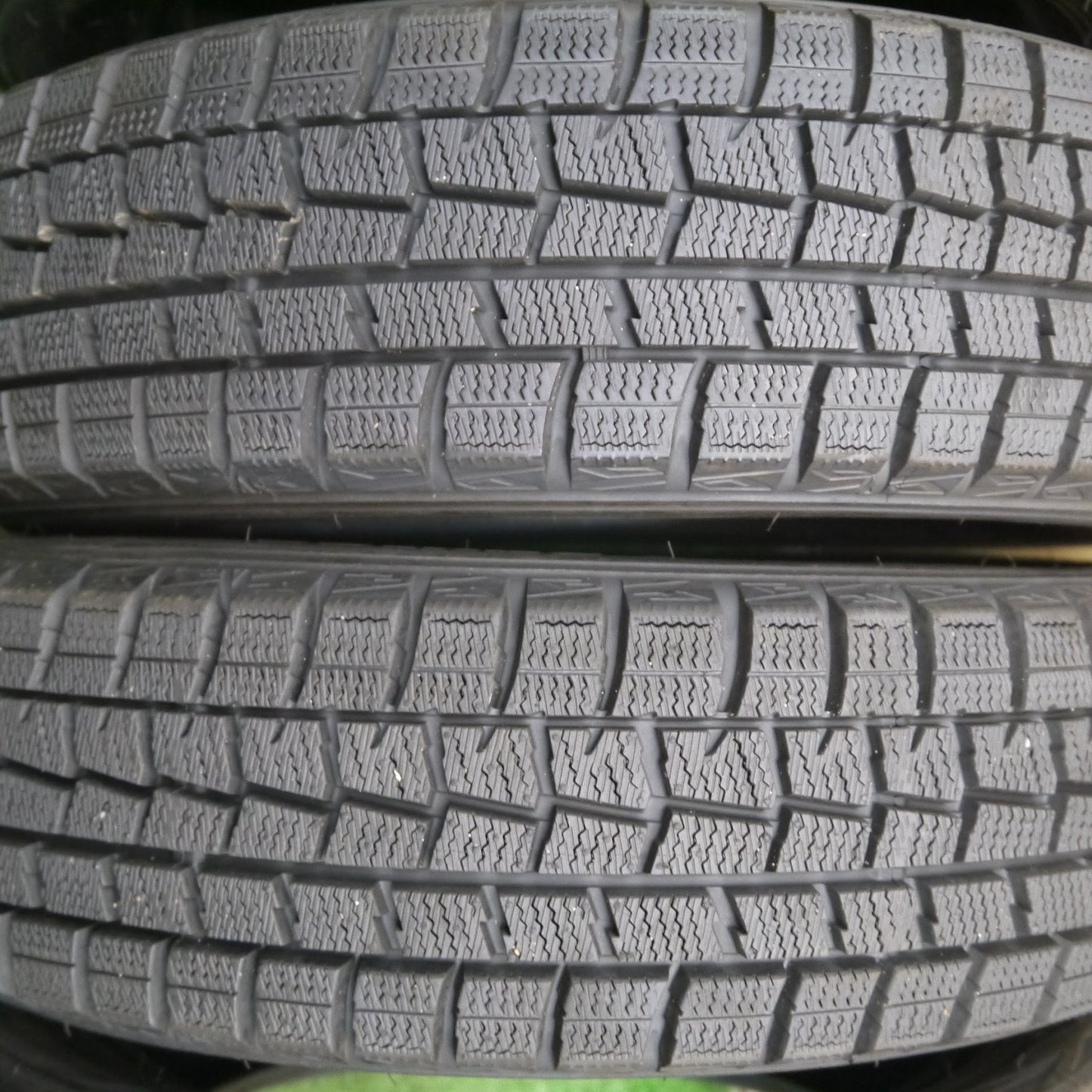 [送料無料]ほぼ未使用★スタッドレス 155/65R14 ダンロップ ウインターマックス WM01 タイヤ 14インチ ウェイク タント ムーヴ N-BOX 等 軽自動車★3062112クスタ