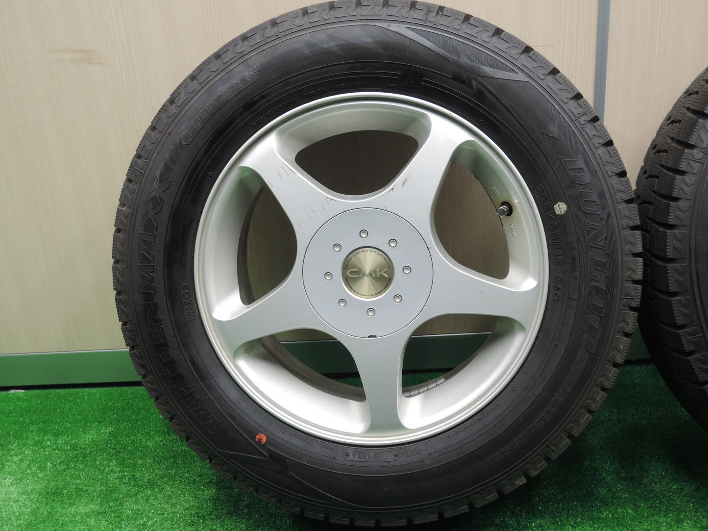 [送料無料]超バリ溝！ほぼ10分★スタッドレス 205/65R15 ダンロップ ウインターマックス WM02 CMK 社外 アルミ 15インチ PCD114.3/5H★3070604IHス