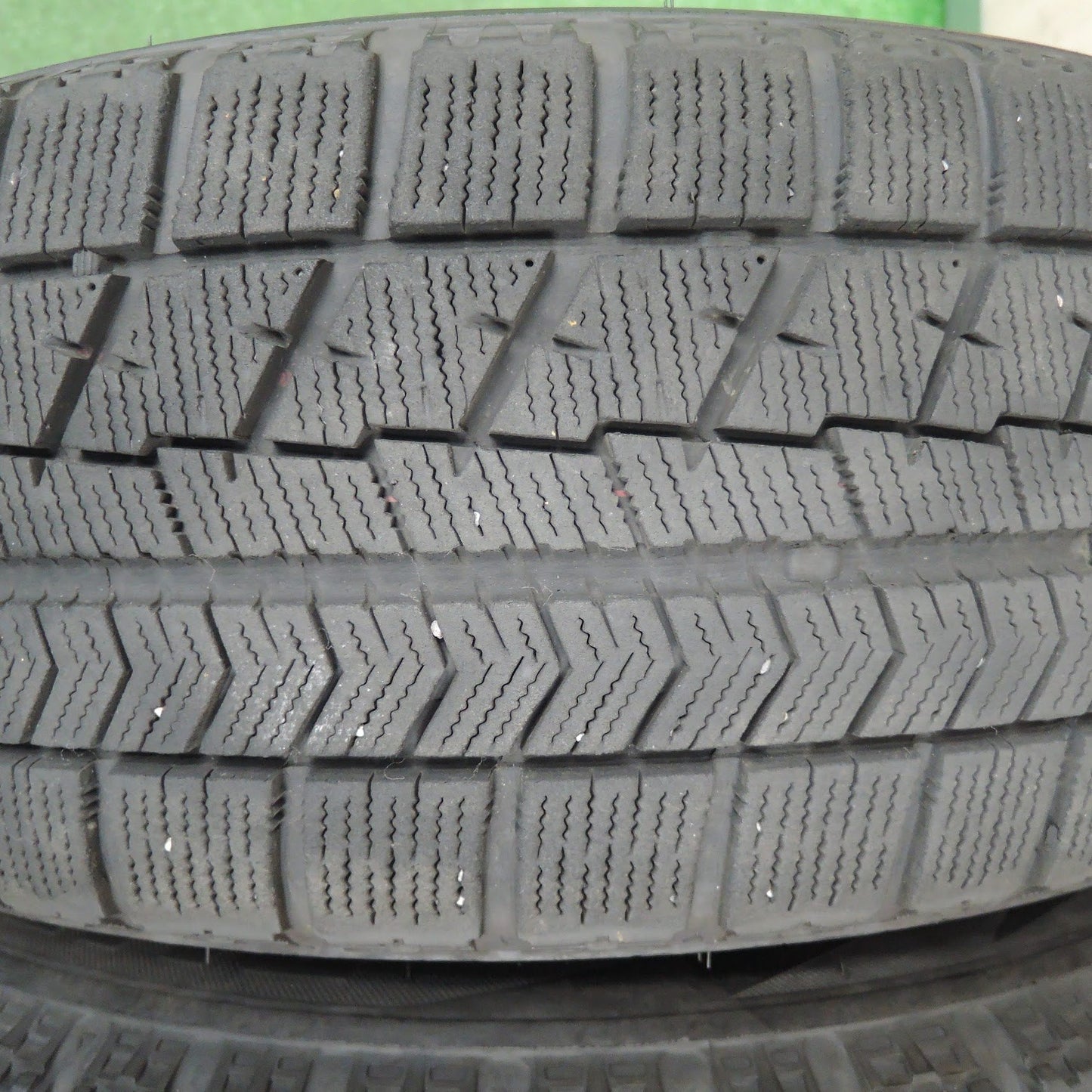 [送料無料]キレイ★スタッドレス 195/65R15 ブリヂストン ブリザック VRX TOPRUN トップラン 15インチ PCD114.3/5H★3112704TNス