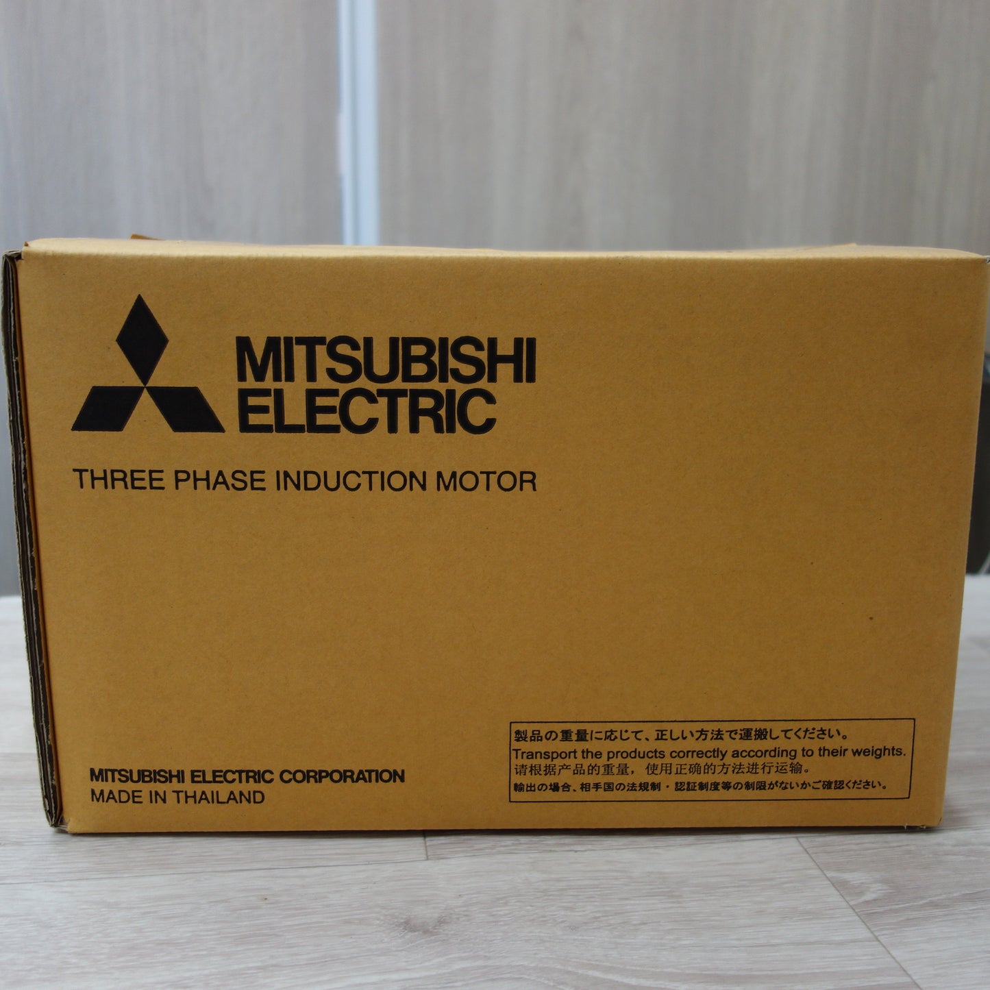 [送料無料] 新品☆三菱電機 三相モータ SF-PRO 0.75KW 4P 200V スーパーラインプレミアムシリーズ MITSUBISHI ELECTRIC☆