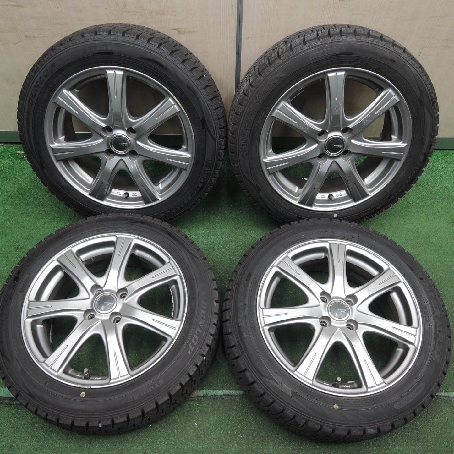 *送料無料* バリ溝！22年！ほぼ10分★スタッドレス 175/60R16 ダンロップ ウインターマックス WM02 MiLLOUS RE ミルアス 16インチ PCD100/4H★4022306HAス