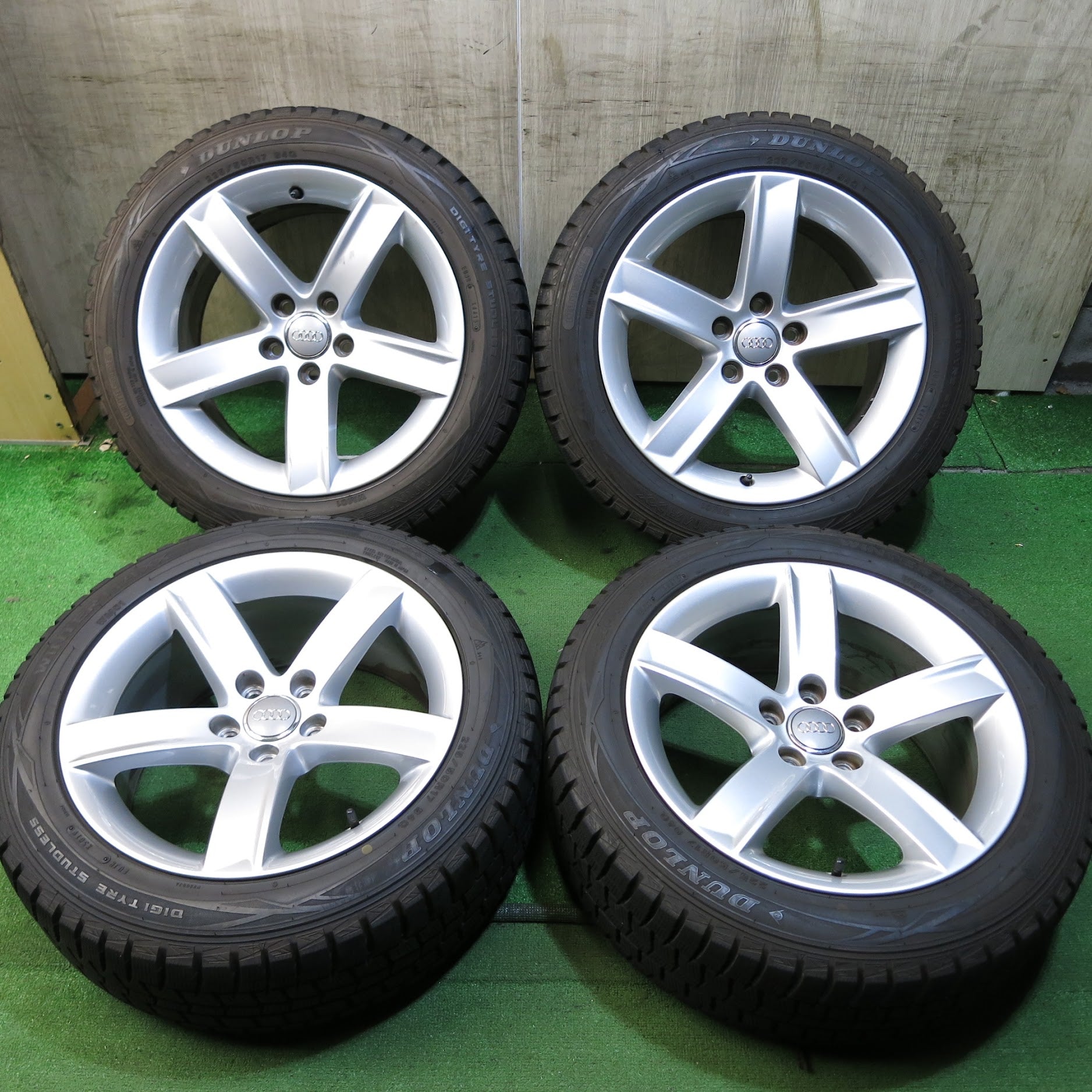 送料無料]バリ溝！綺麗！9.5分以上☆アウディ A4 A5 A6 純正 OP 225/50R17 スタッドレス ダンロップ ウインターマッ |  名古屋/岐阜の中古カー用品・工具の買取/販売ならガレージゲット