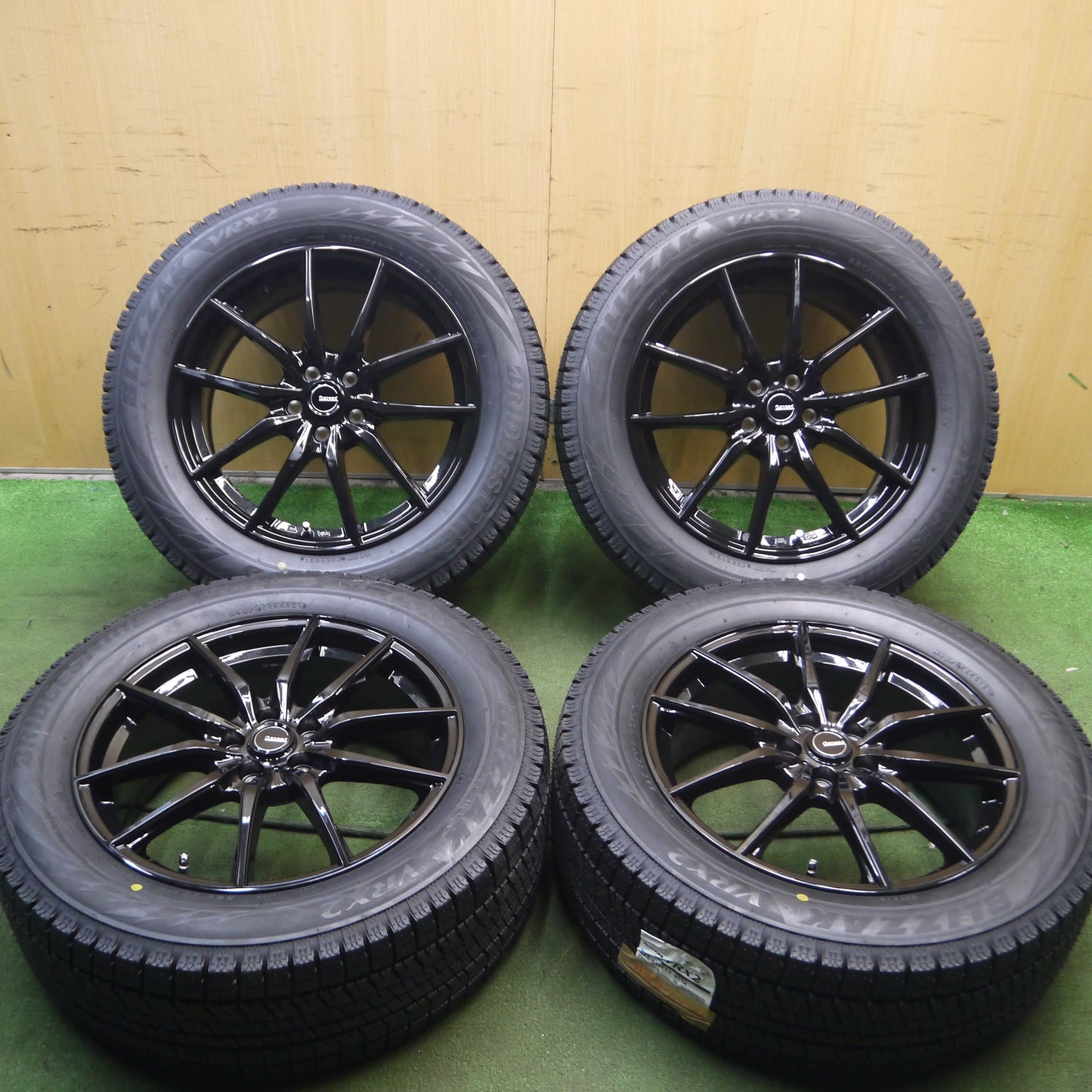 *送料無料*タイヤ未使用！21年！キレイ★XV 等 225/55R17 スタッドレス ブリヂストン ブリザック VRX2 G.speed Gスピード 17インチ PCD100/5H★4010915Hス