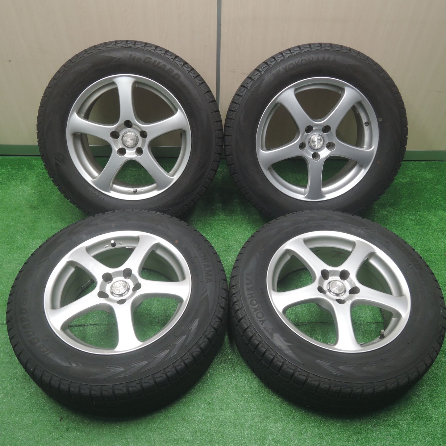 [送料無料]バリ溝！9.5分★スタッドレス 225/65R17 ヨコハマ アイスガード G075 SIBILLA RT シビラ 17インチ PCD114.3/5H★3073109SYス