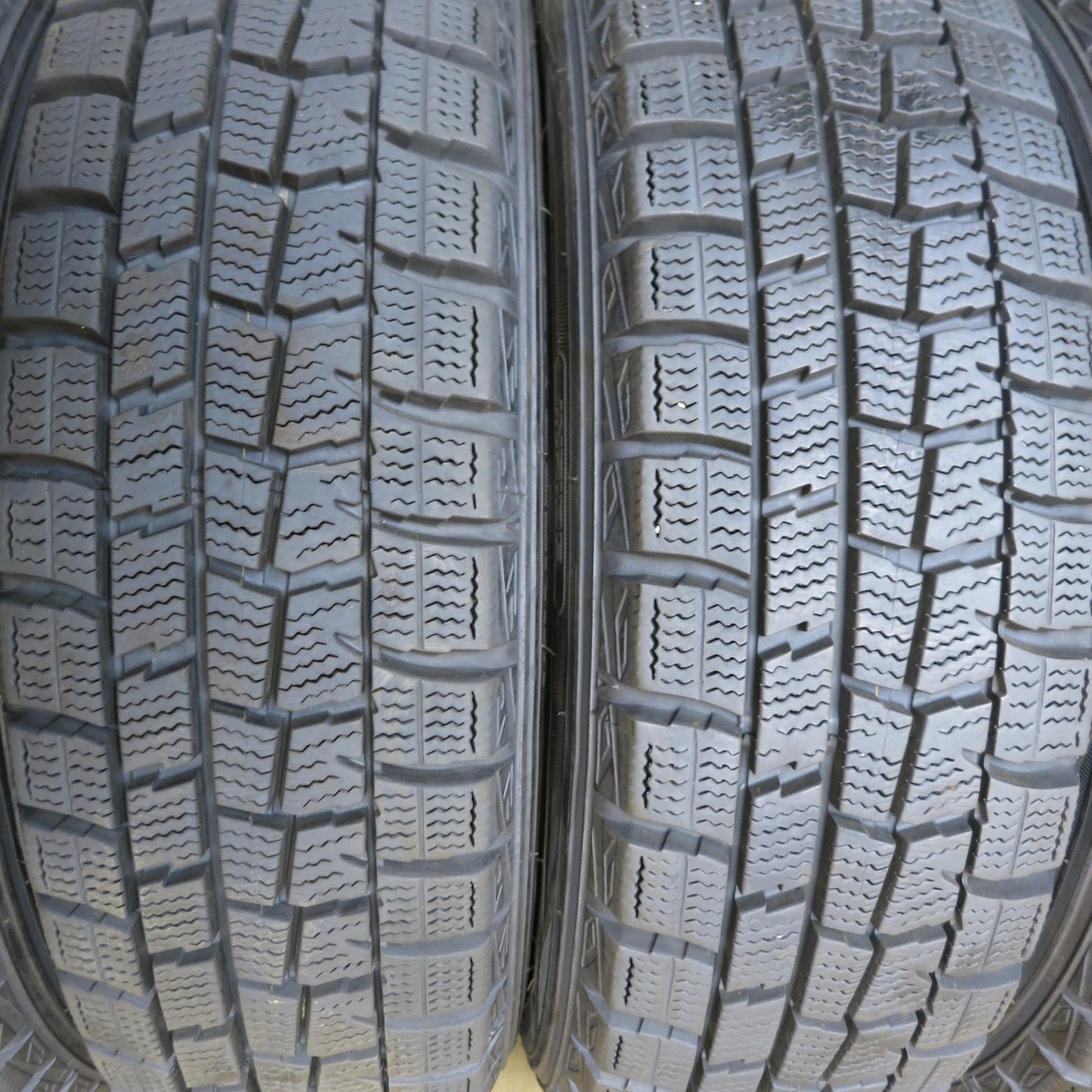 [送料無料]バリ溝！19年！キレイ！9.5分★スタッドレス 155/65R14 ダンロップ ウインターマックス WM01 VOLGA 社外 アルミ 14インチ PCD100/4H★3062307Hス