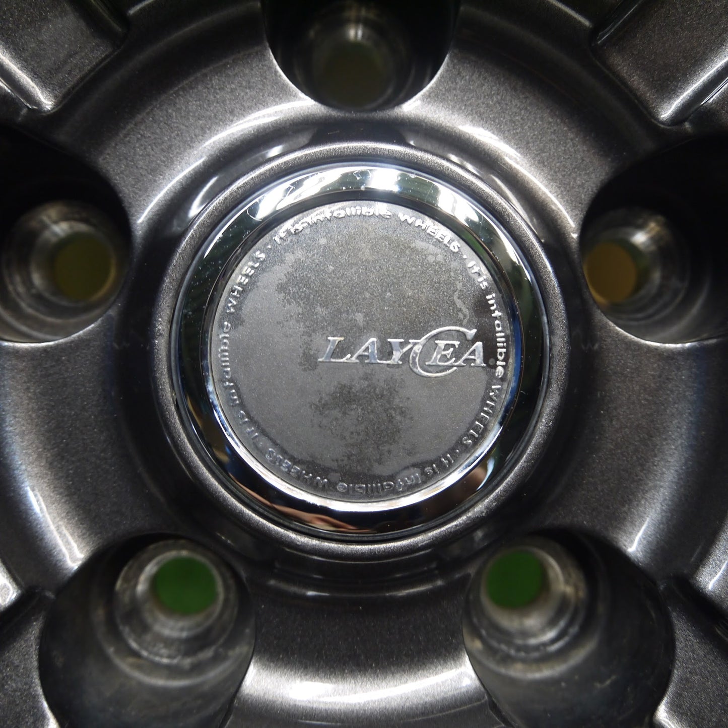 [送料無料]バリ溝！キレイ！8.5分★スタッドレス 225/65R17 ヨコハマ アイスガード G075 LAYCEA レイシア 17インチ PCD114.3/5H★3070702クス