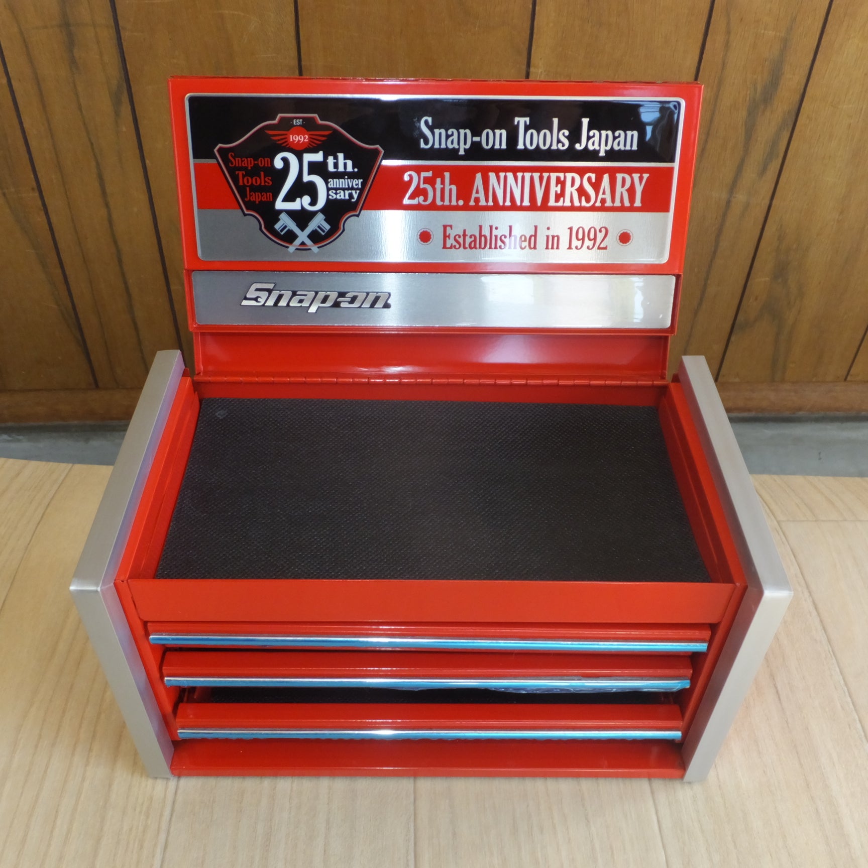 [送料無料]未使用★スナップオン Snap-on ミニ工具箱 GIFT BOX KMC923KSOJ　25th ANNIVERSARY 25周年記念  限定品★