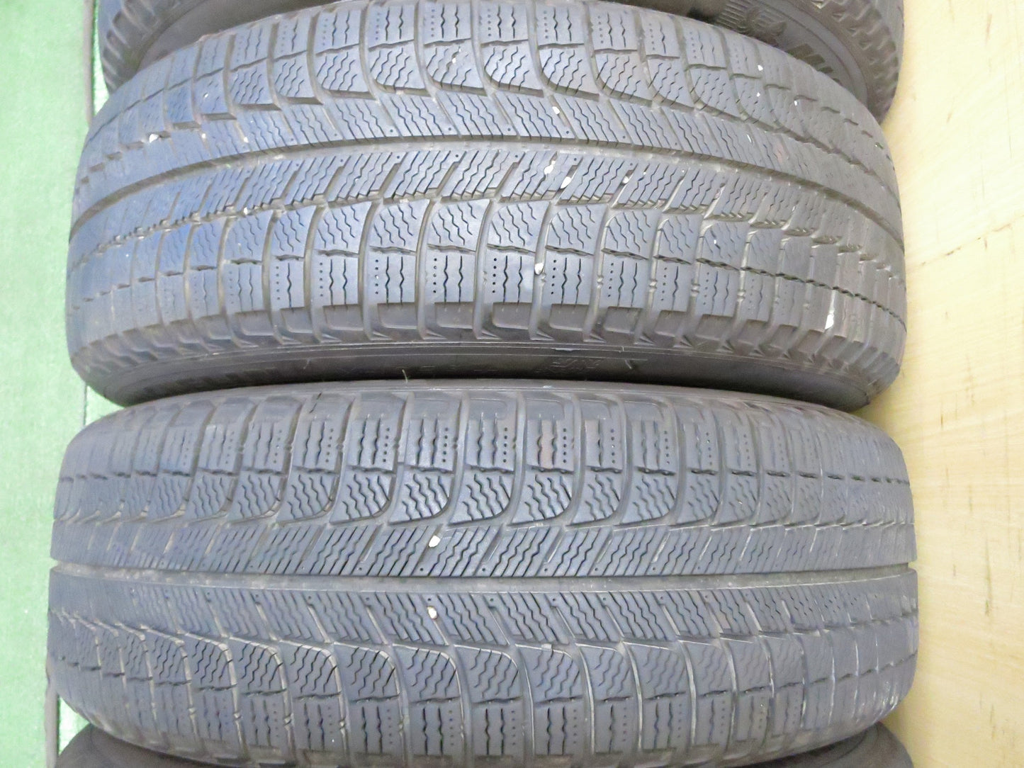 [送料無料]バリ溝！19年！綺麗！ほぼ10分★ベンツ等 ユーロフォルシュ 205/60R16 スタッドレス ミシュラン X-ICE3+ Euro Forsch 16インチ PCD112/5H★3011003Hス