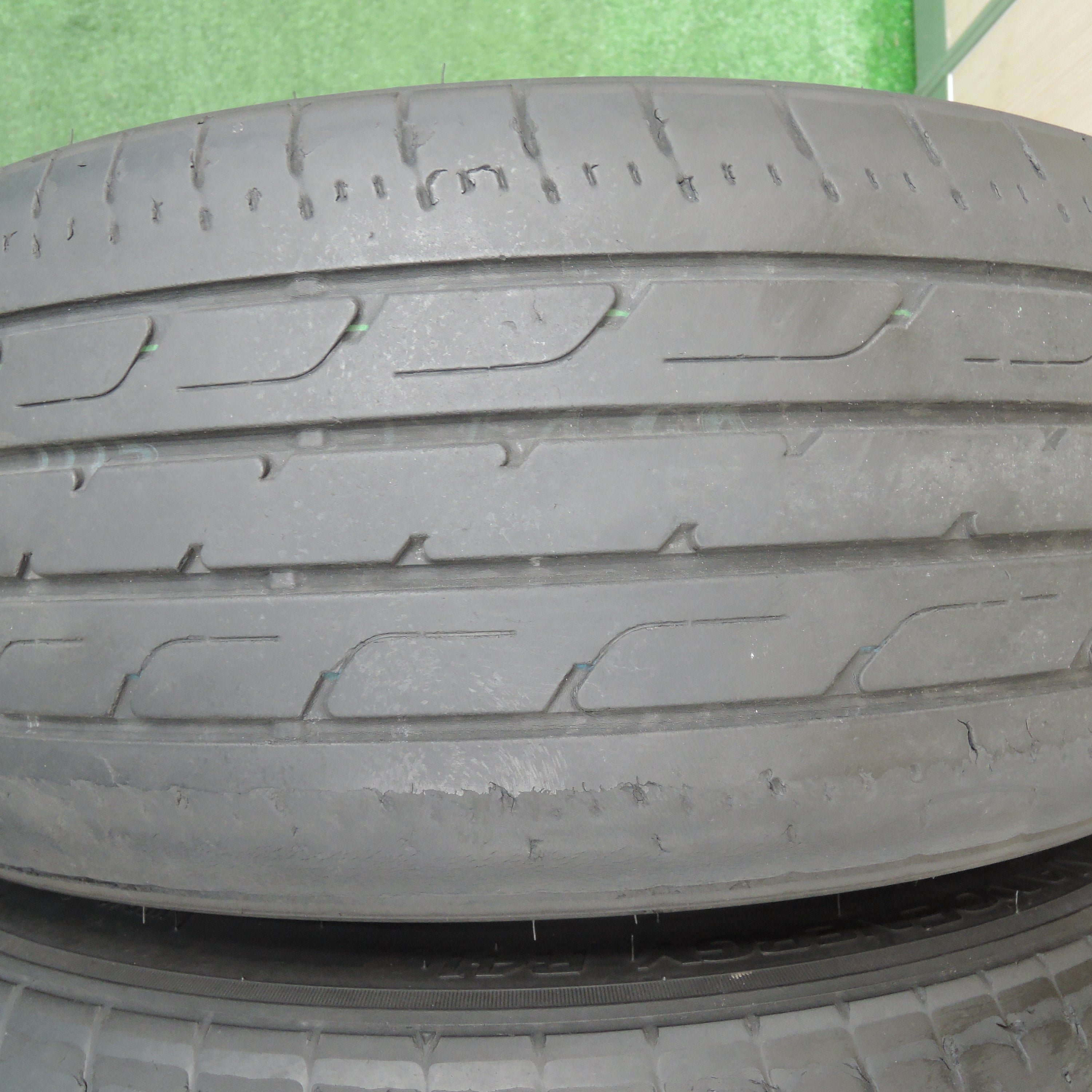 *送料無料*キレイ★トヨタ 50系 プリウス ツーリング 純正 215/45R17 トーヨー ナノエナジー R41 17インチ  PCD100/5H★3111708TNノ