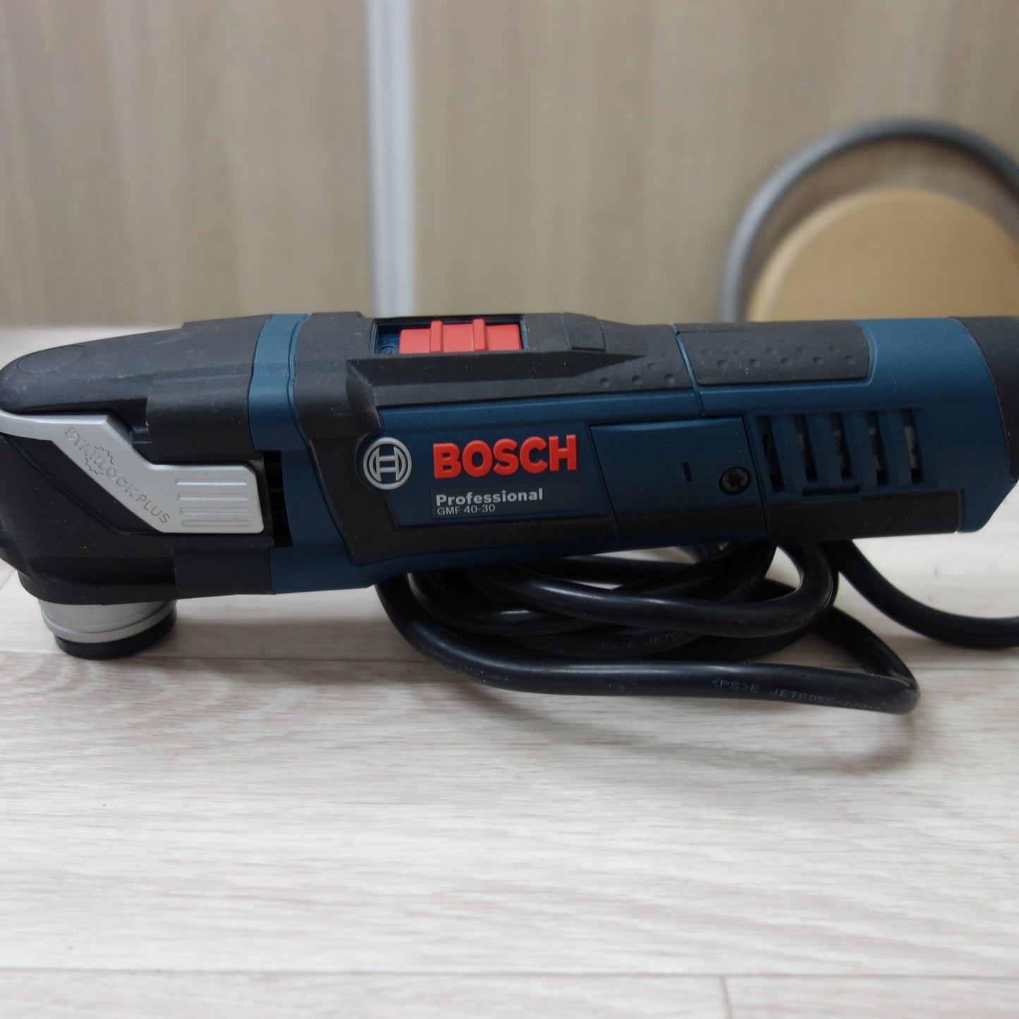 [送料無料] 取扱説明書付き☆BOSCH ボッシュ マルチツール GMF 40-30 Professional  切断 研磨 電動工具☆