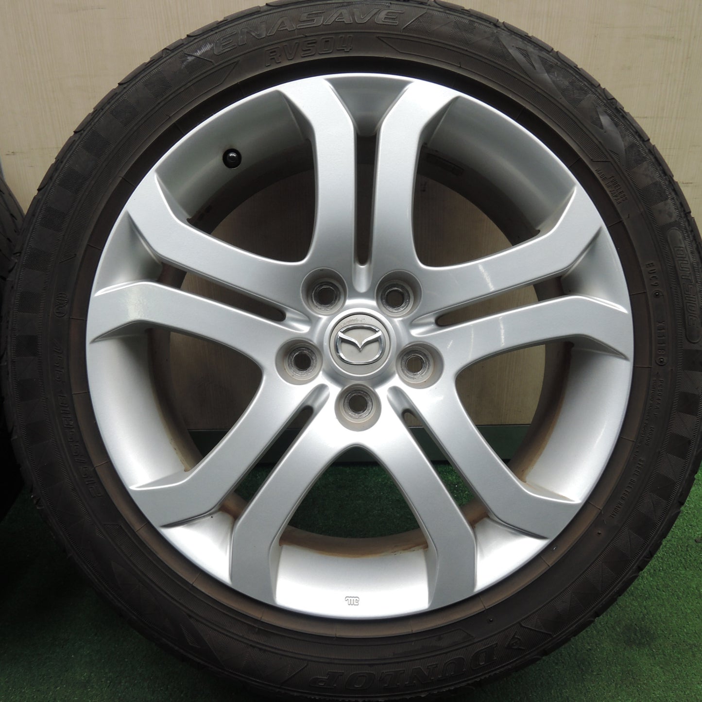 *送料無料* キレイ★マツダ MPV 純正 215/55R18 ダンロップ エナセーブ RV504 18インチ PCD114.3/5H★4021009HAノ