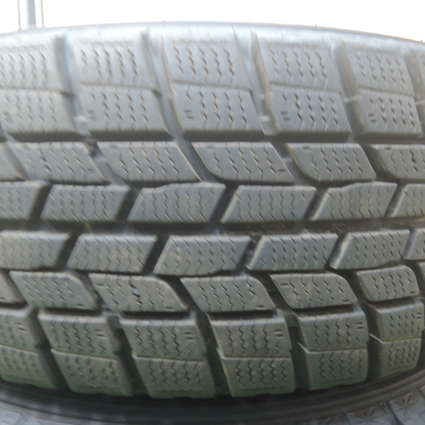 *送料無料*バリ溝！20年！綺麗！9.5分★スタッドレス 185/60R15 グッドイヤー アイスナビ6 EuroSpeed MANARAY SPORT 15インチ PCD100/5H★3120807SYス