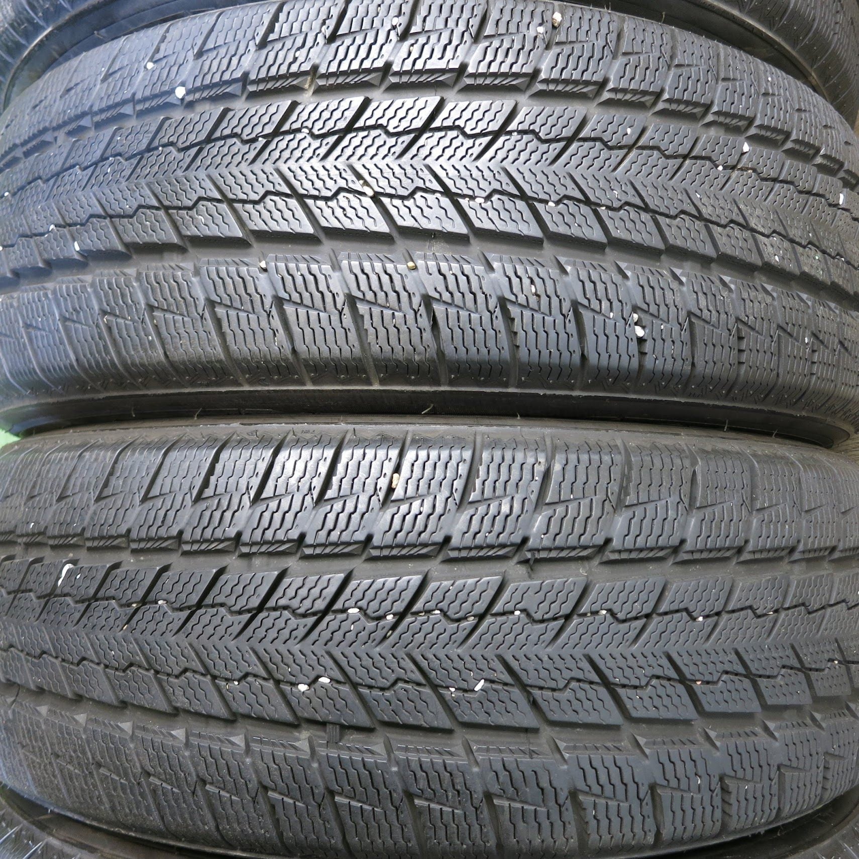 送料無料]バリ溝！20年！9.5分☆スタッドレス 225/65R17