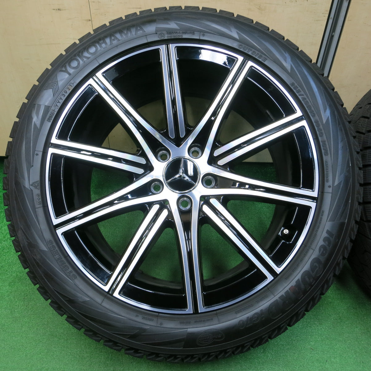 *送料無料*バリ溝！21年！キレイ！9.5分以上★ベンツ W223 Sクラス 純正 255/45R19 スタッドレス ヨコハマ アイスガード iG70 19インチ PCD112/5H★4012212イス