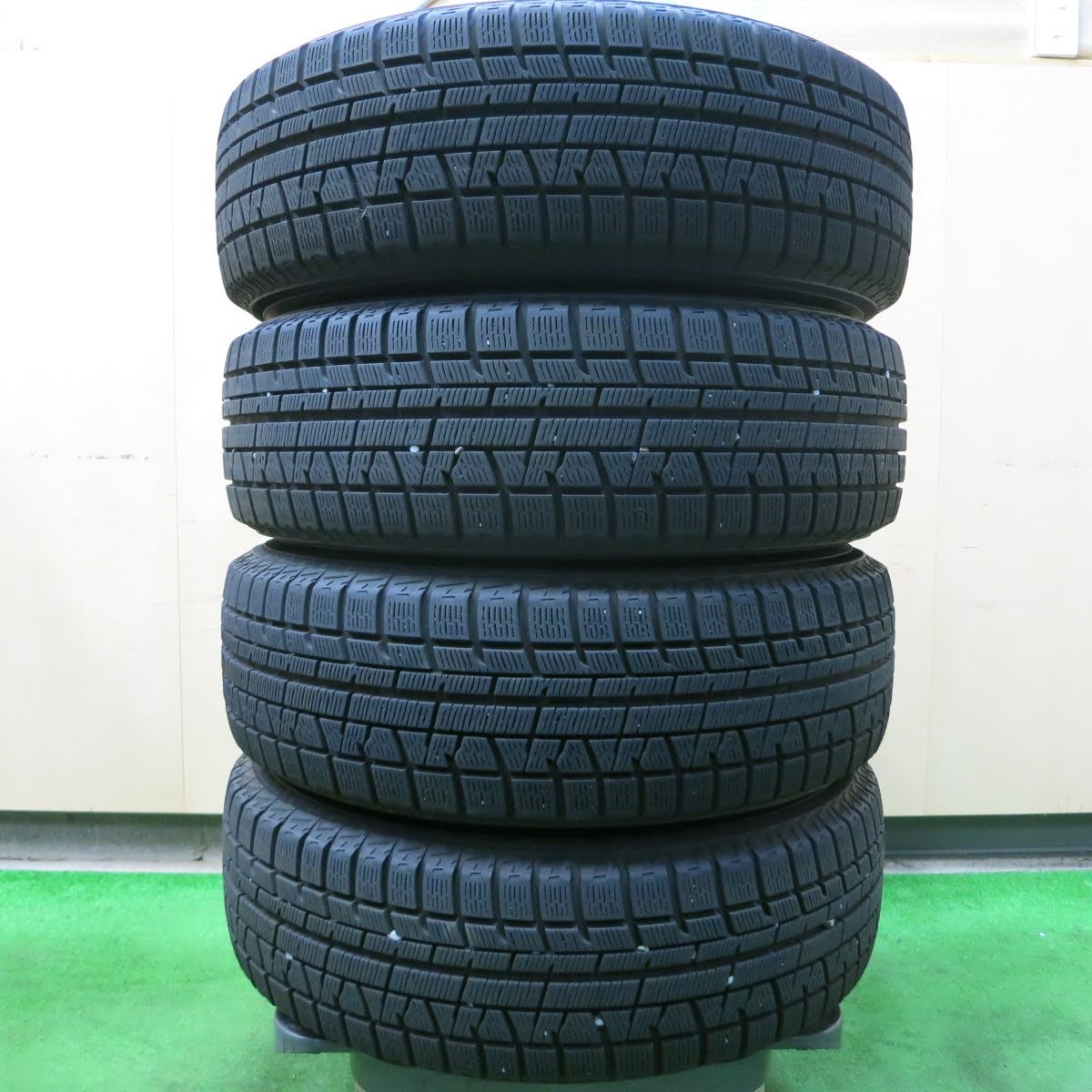 [送料無料]バリ溝！8.5分★スタッドレス 185/70R14 ヨコハマ アイスガード iG50 プラス SCHNEIDER ATECH シュナイダー 14インチ PCD100/4H★3091902イス