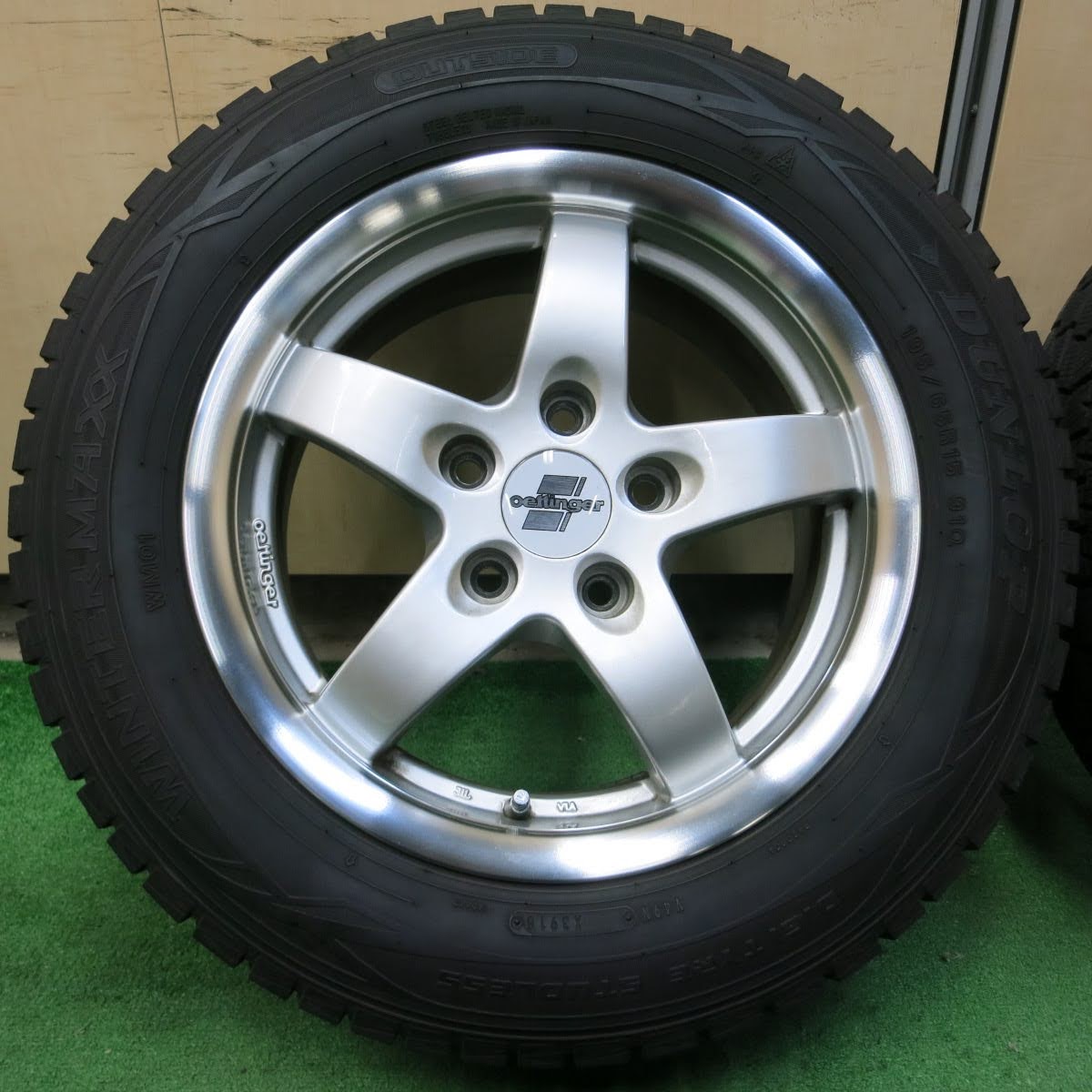 送料無料]バリ溝！9分☆ワーゲン 等 oettinger 195/65R15 スタッドレス