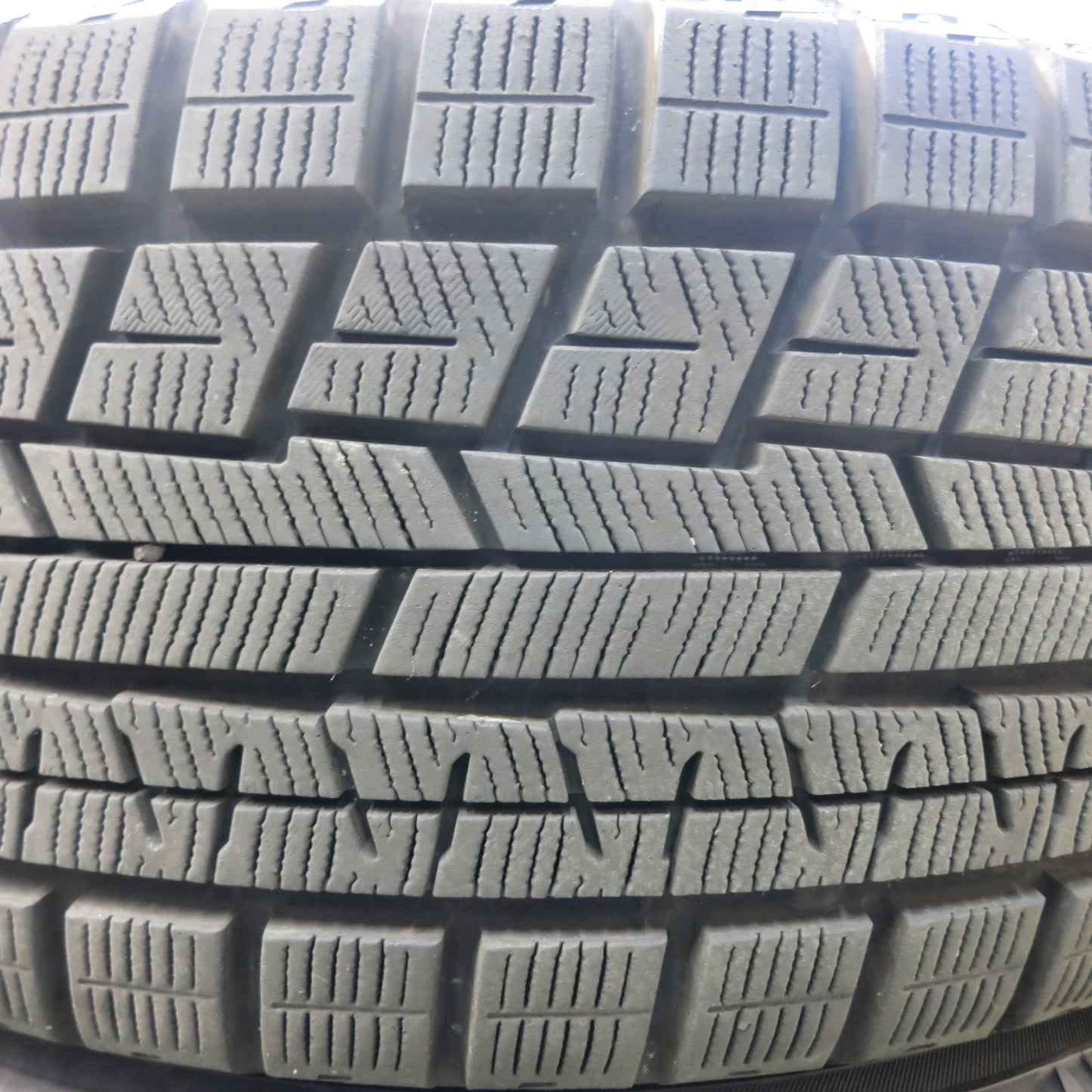 [送料無料]バリ溝！19年！キレイ！9.5分以上★スタッドレス 235/45R18 ヨコハマ アイスガード iG60 MANARAY SPORT マナレイスポーツ PCD114.3/5H★3041903ヒス