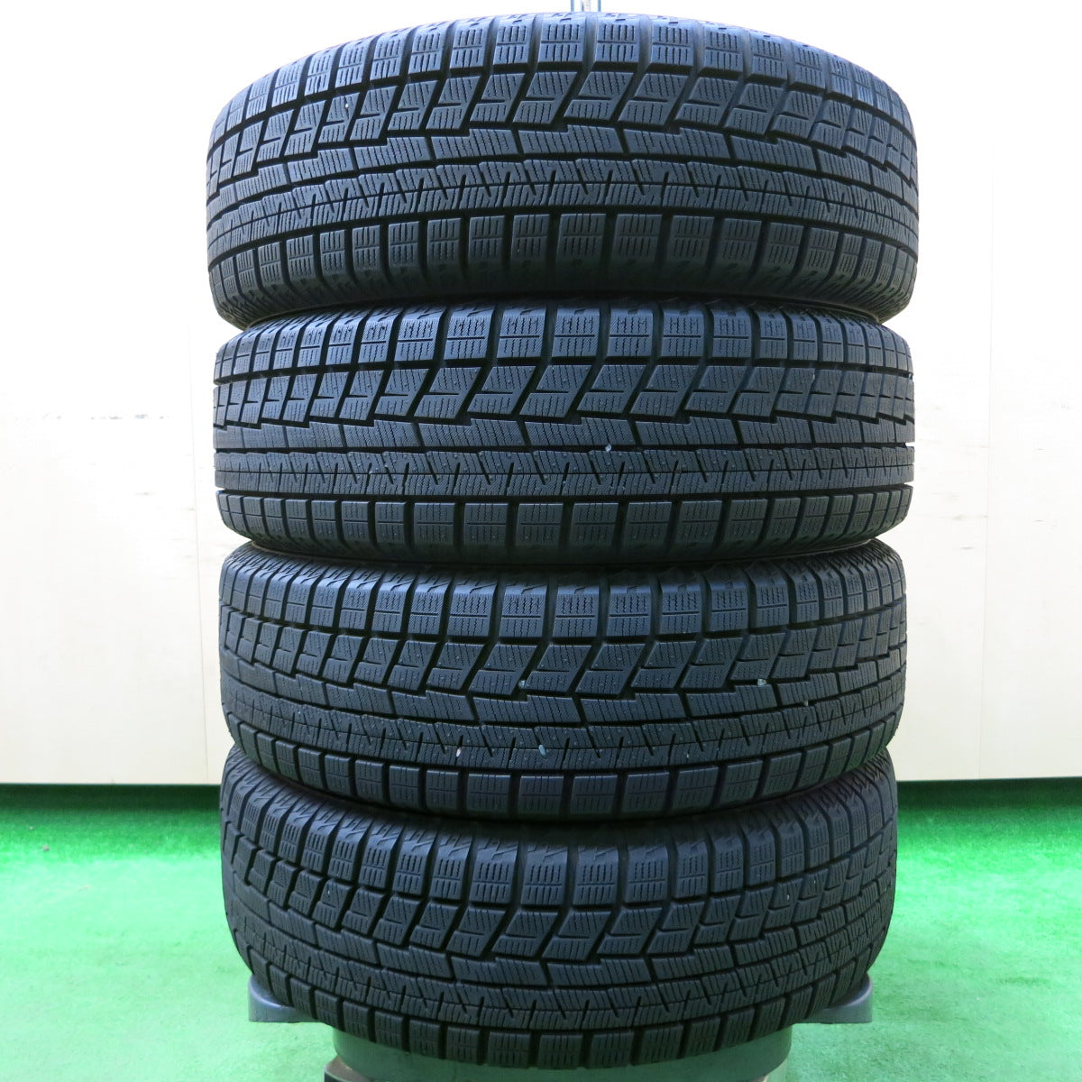 *送料無料*バリ溝！キレイ！ほぼ10分★スタッドレス 165/55R15 ヨコハマ アイスガード iG60 VELVA KEVIN ヴェルヴァ  15インチ PCD100/4H★4010408イス