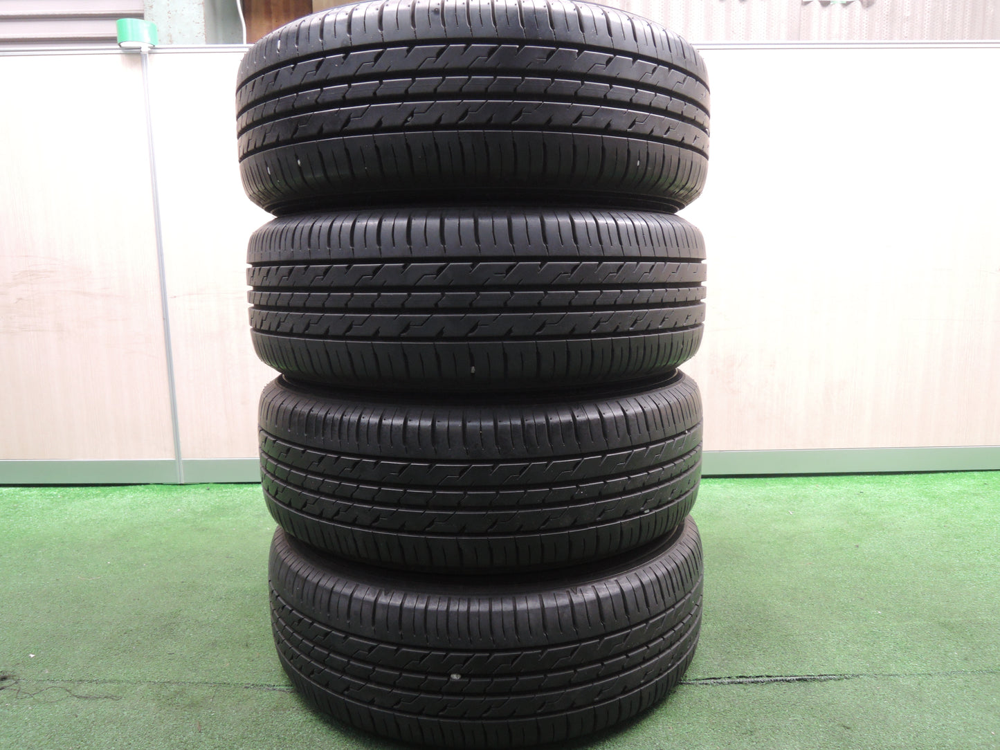 *送料無料*バリ溝！9.5分★日産 ジューク 純正 スチール 205/60R16 エコファイン 16インチ PCD114.3/5H★3111107HAノ