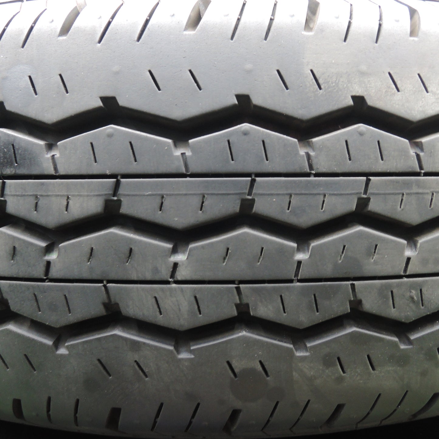 *送料無料* 新車外し！23年★トヨタ ハイエース 純正 スチール 195/80R15 107/105N ブリヂストン エコピア RD613 15インチ PCD139.7/6H★4021203HAノ