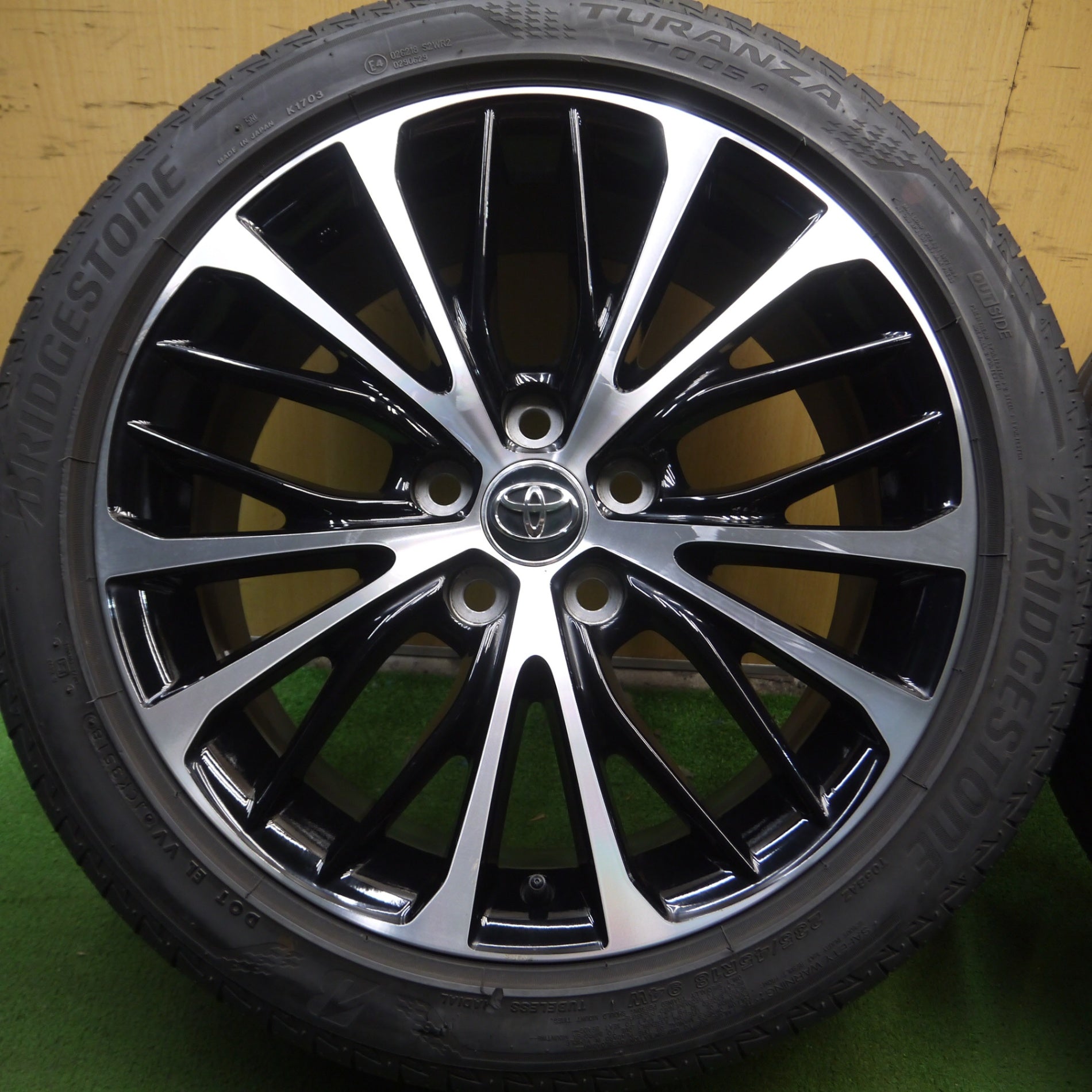 【割引特価】バリ溝！キレイ！9.5分以上★スタッドレス 235/45R18 ヨコハマ アイスガード iG60 JOKER weds ジョーカー 18インチ PCD114.3/5H★ スタッドレスタイヤ