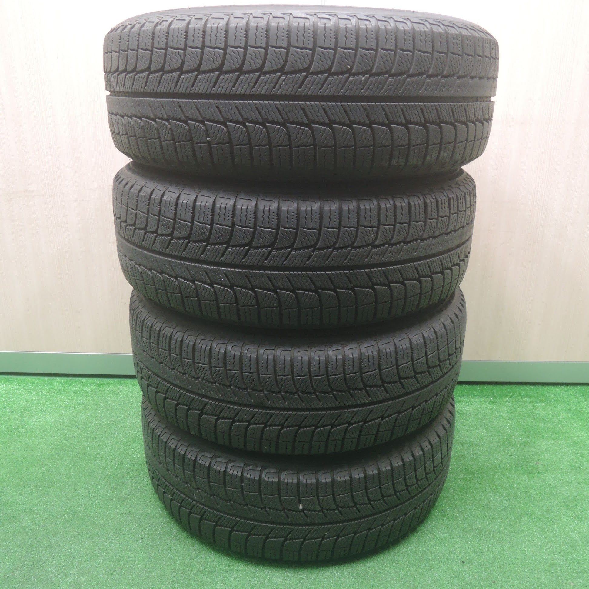 木村様専用バリ溝 スタッドレスタイヤセット195/60r16 （バリ山