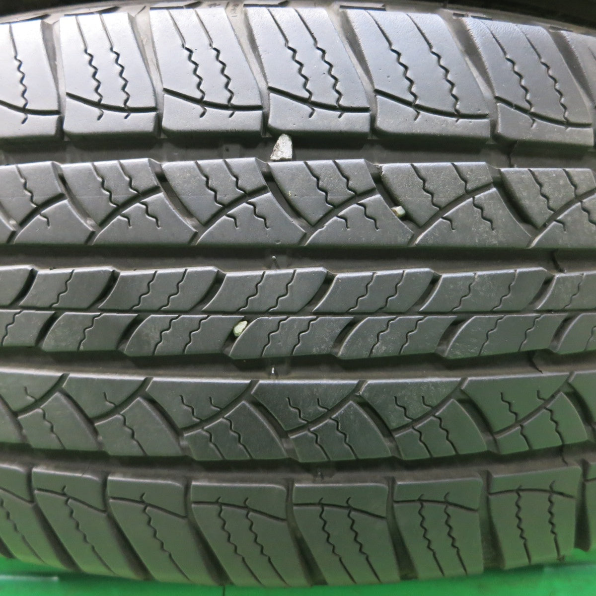 *送料無料* バリ溝！8.5分★トヨタ 150系 ランクル プラド 純正 265/65R17 ミシュラン LATITUDE TOUR 17インチ PCD139.7/6H★4022602イノ