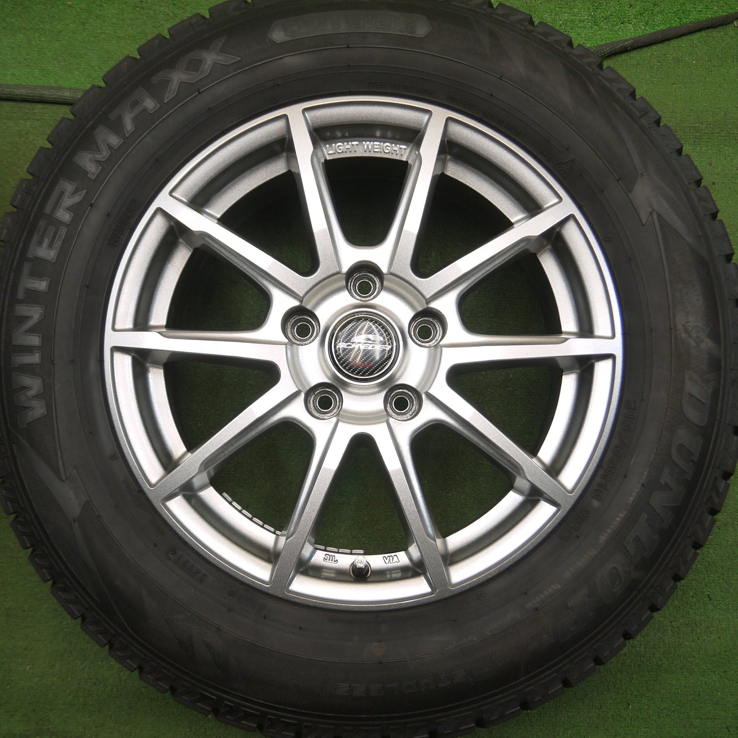 [送料無料]バリ溝！21年！キレイ！ほぼ10分★スタッドレス 215/65R16 ダンロップ ウインターマックス WM02 SCHNEIDER シュナイダー PCD114.3/5H★3092004Hス