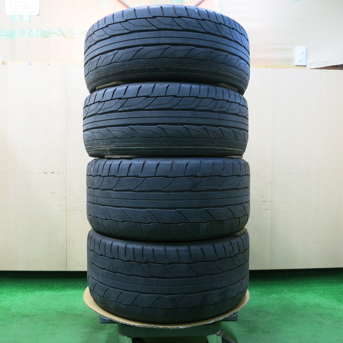 *送料無料*4本！22年★WORK EMOTION ECR2P 225/40R18 255/35R18 ニットー NT555 G2 ワークエモーション PCD114.3/5H★4012905イノ