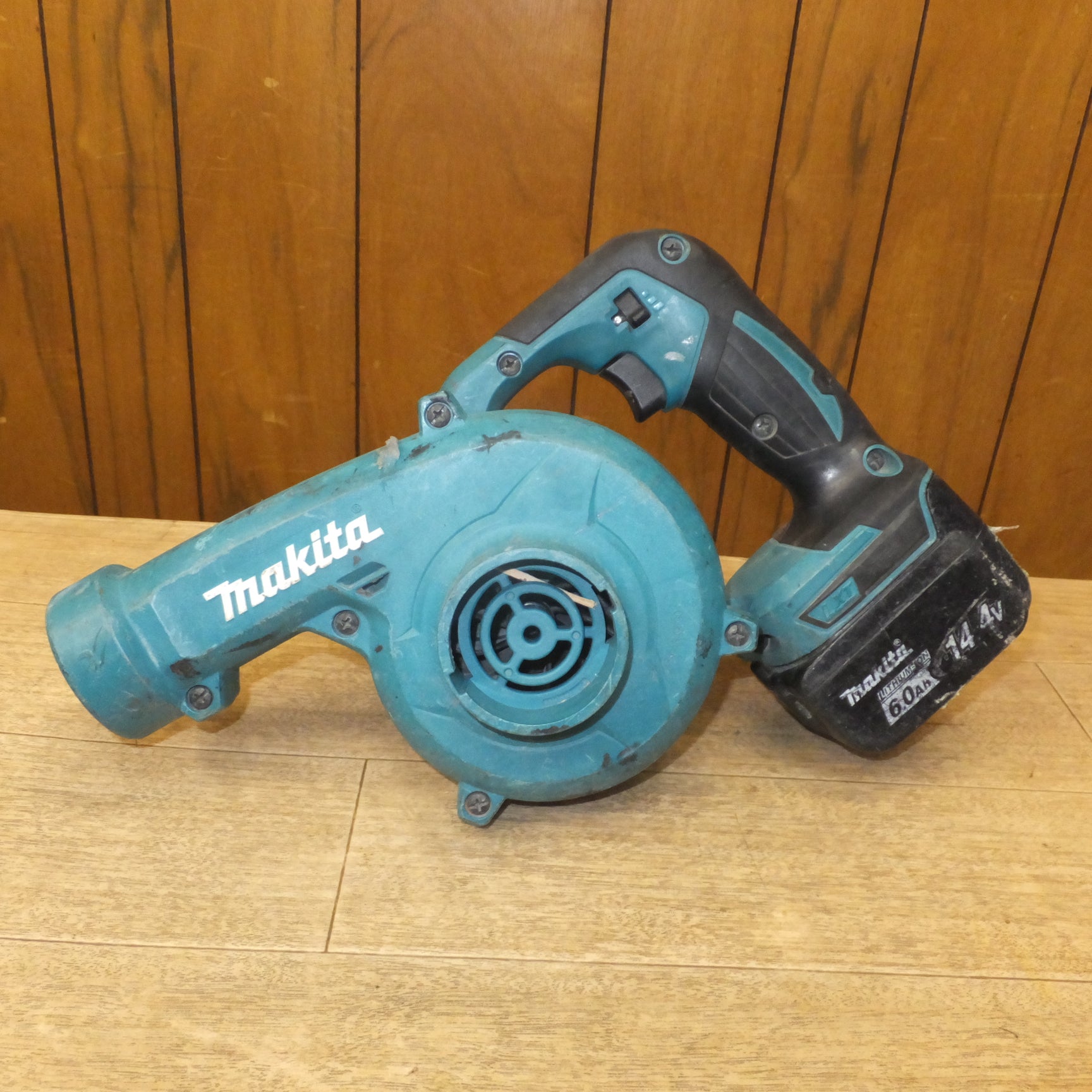 2upマキタ ブロワー UB144D BL1460B 14.4V Makita - その他