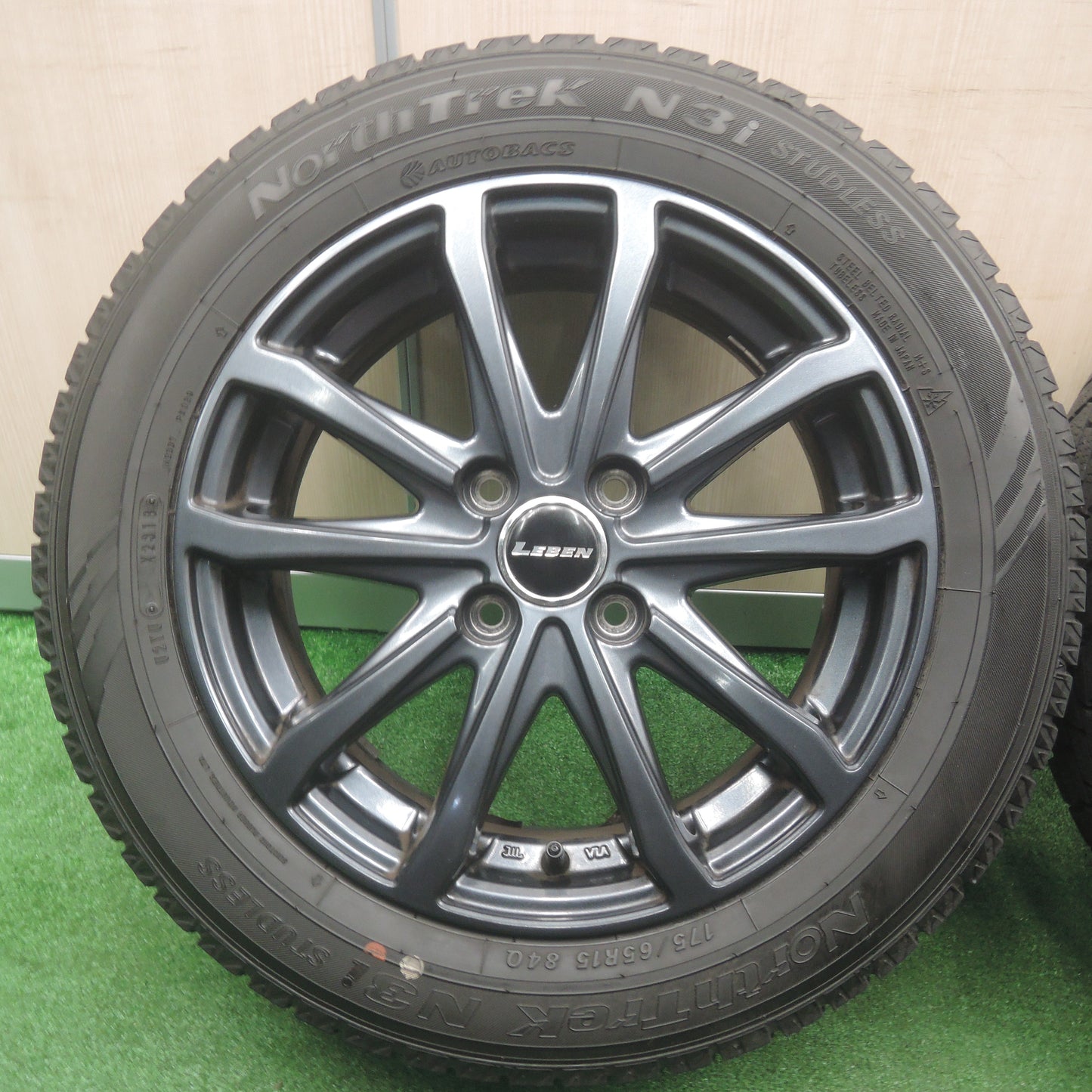 *送料無料*キレイ★スタッドレス 175/65R15 オートバックス ノーストレック N3i LEBEN レーベン 15インチ PCD100/4H★3110710NJス