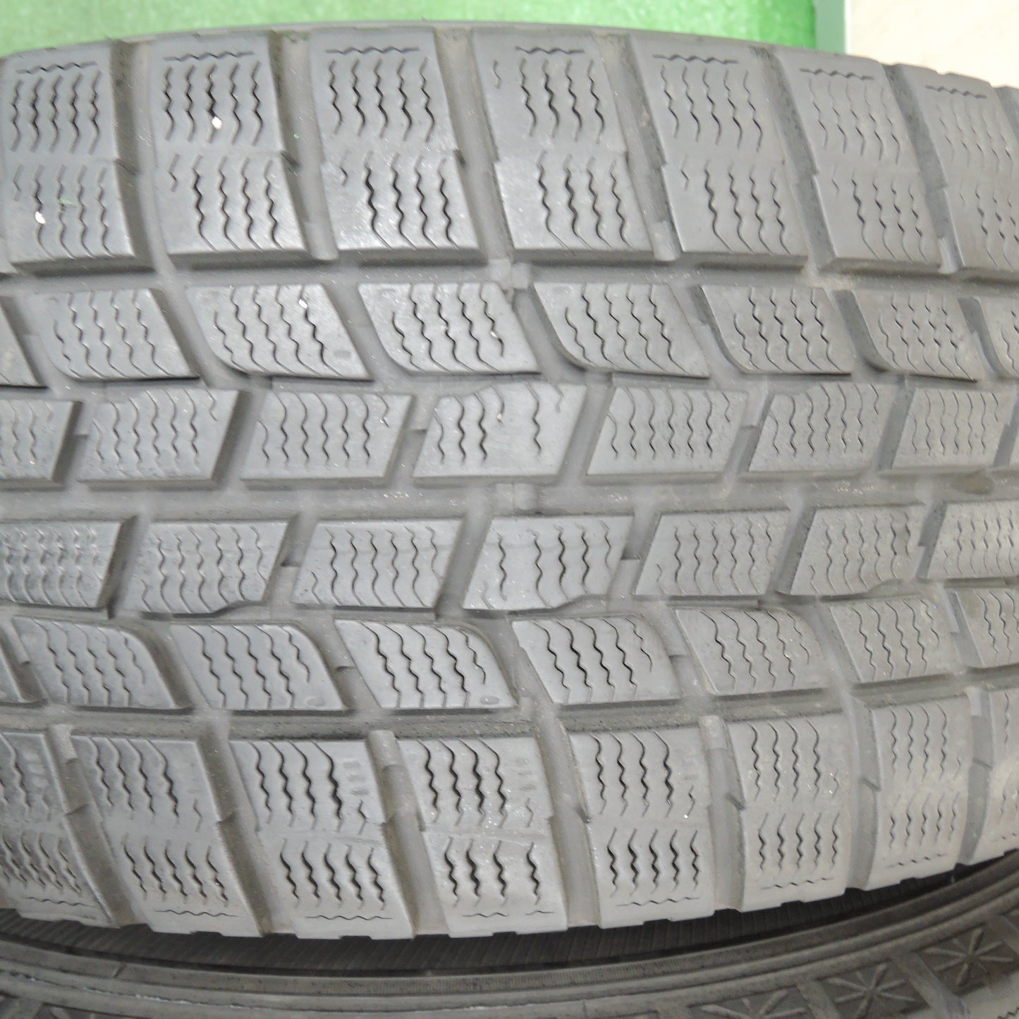 *送料無料*キレイ★スタッドレス 215/65R16 グッドイヤー アイスナビ6 ravrion RS01 ラブリオン 16インチ PCD114.3/5H★3121606TNス