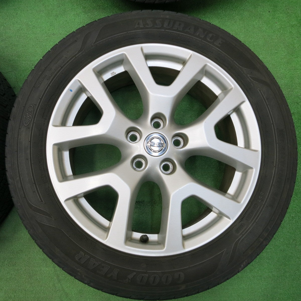 *送料無料* キレイ★日産 T31 エクストレイル 純正 225/55R18 グッドイヤー ASSURANCE WEATHERREADY 18インチ PCD114.3/5H★4030601イノ