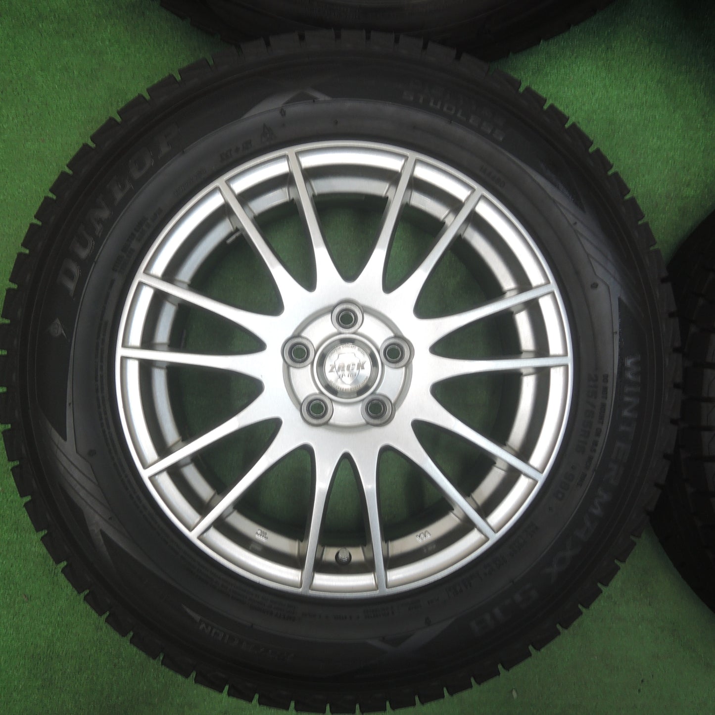 *送料無料* 超バリ溝！キレイ！ほぼ10分★フォレスター等 215/65R16 スタッドレス ダンロップ ウインターマックス SJ8 ZACK MONZA PCD100/5H★4022711SYス